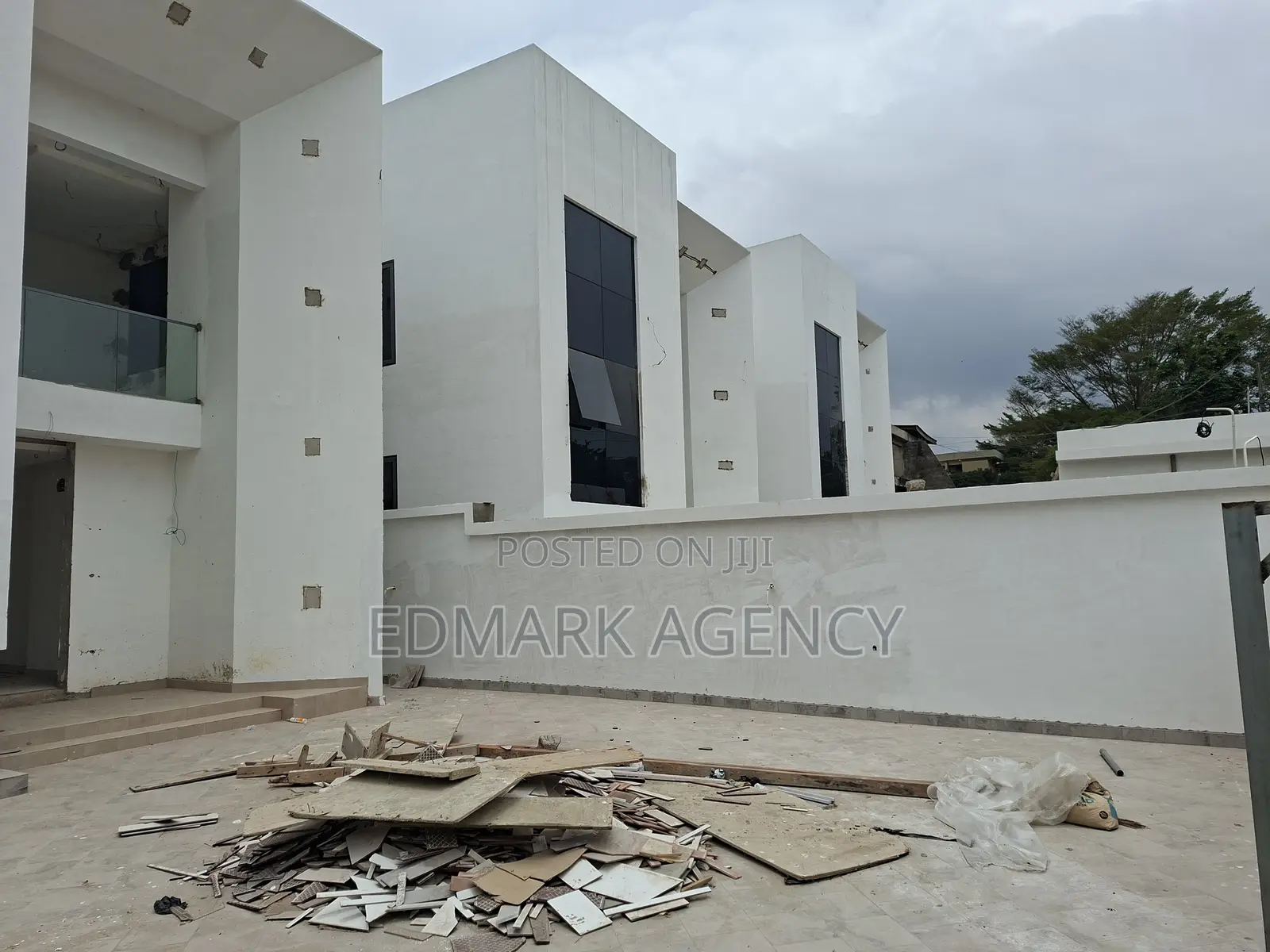4bdrm House in Abenlenkpe, Lincoln School Area for sale