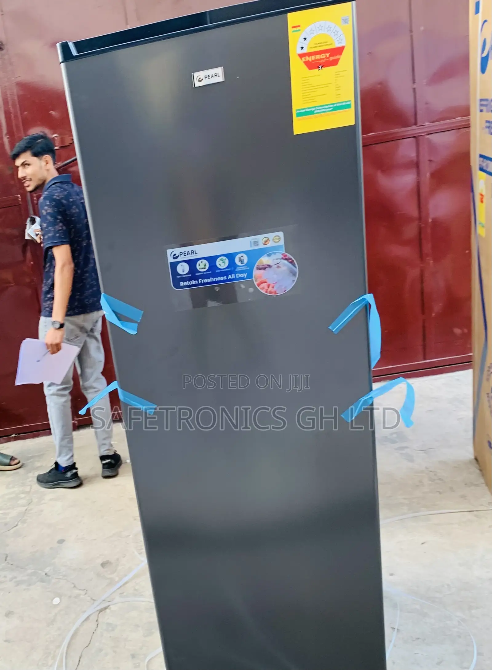 Purchase Pearl 1 Door ( << 242ltrs) Electric Puf-370-1a Upright Freeze