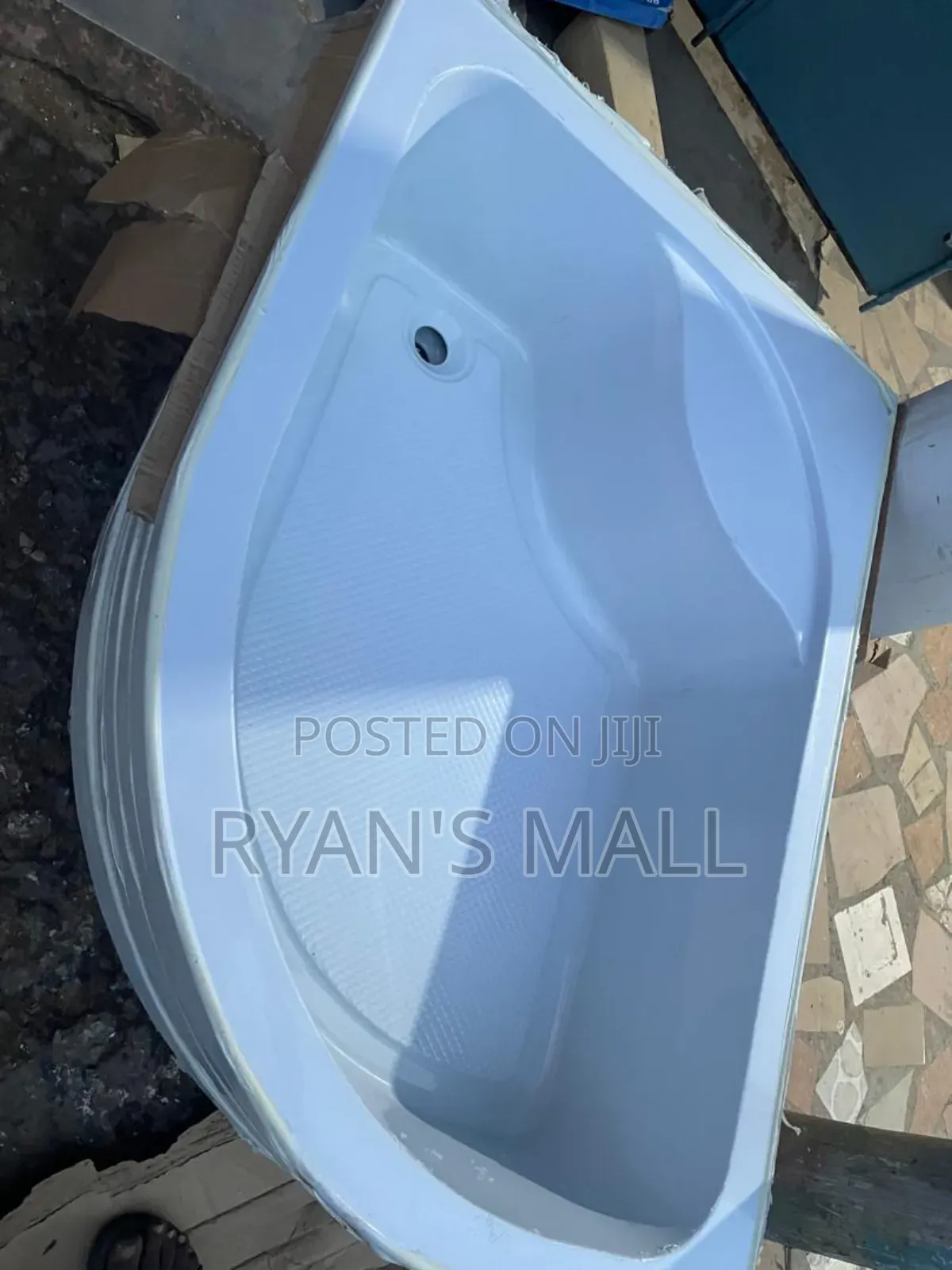 Corner Bathtub From Spain