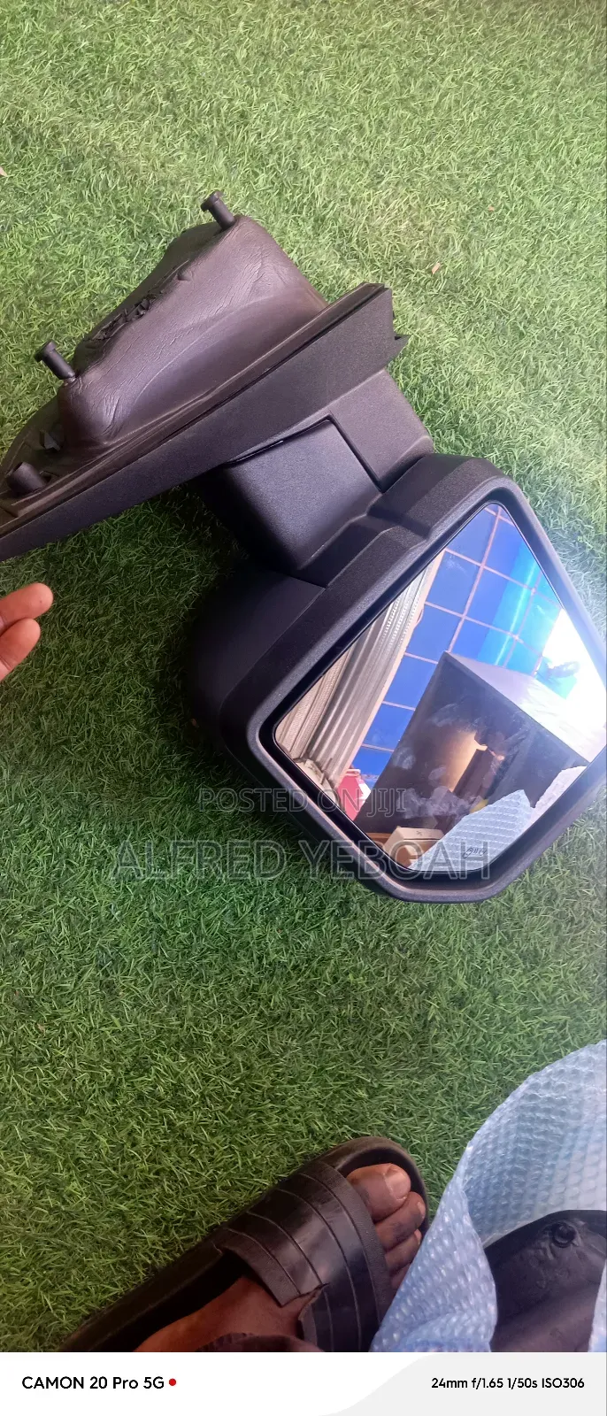 2017-2022 Ford F-150 Mirror With Sensor and Light