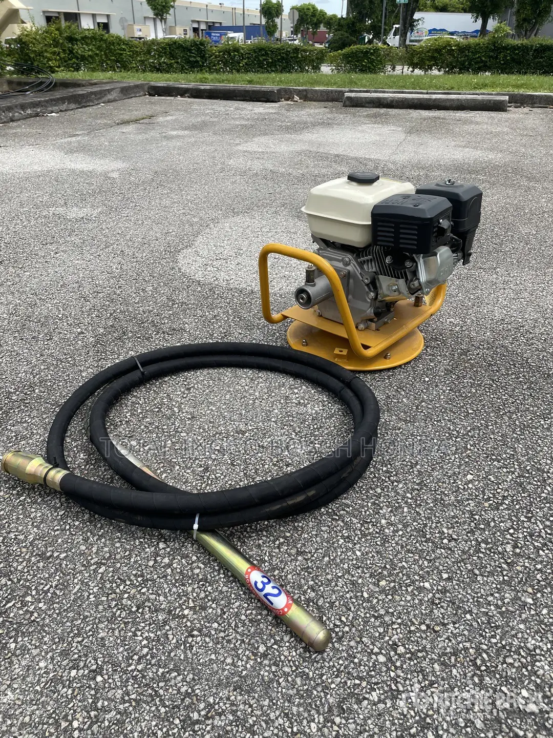 Concrete Poker Vibrator 6.5hp Petrol Powered( High Efficiency)