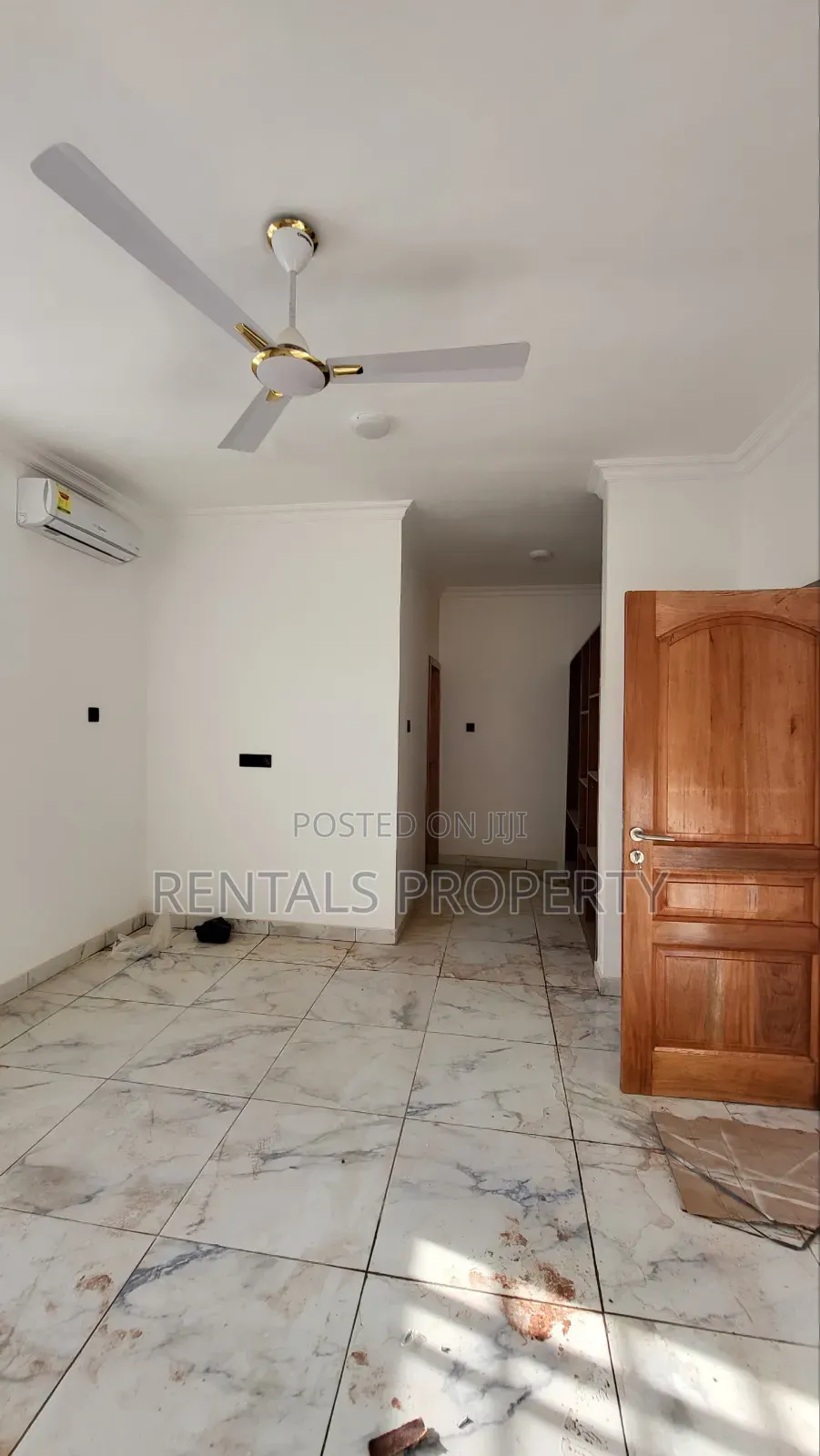 2bdrm Block of Flats in West Hills Mall Area for rent
