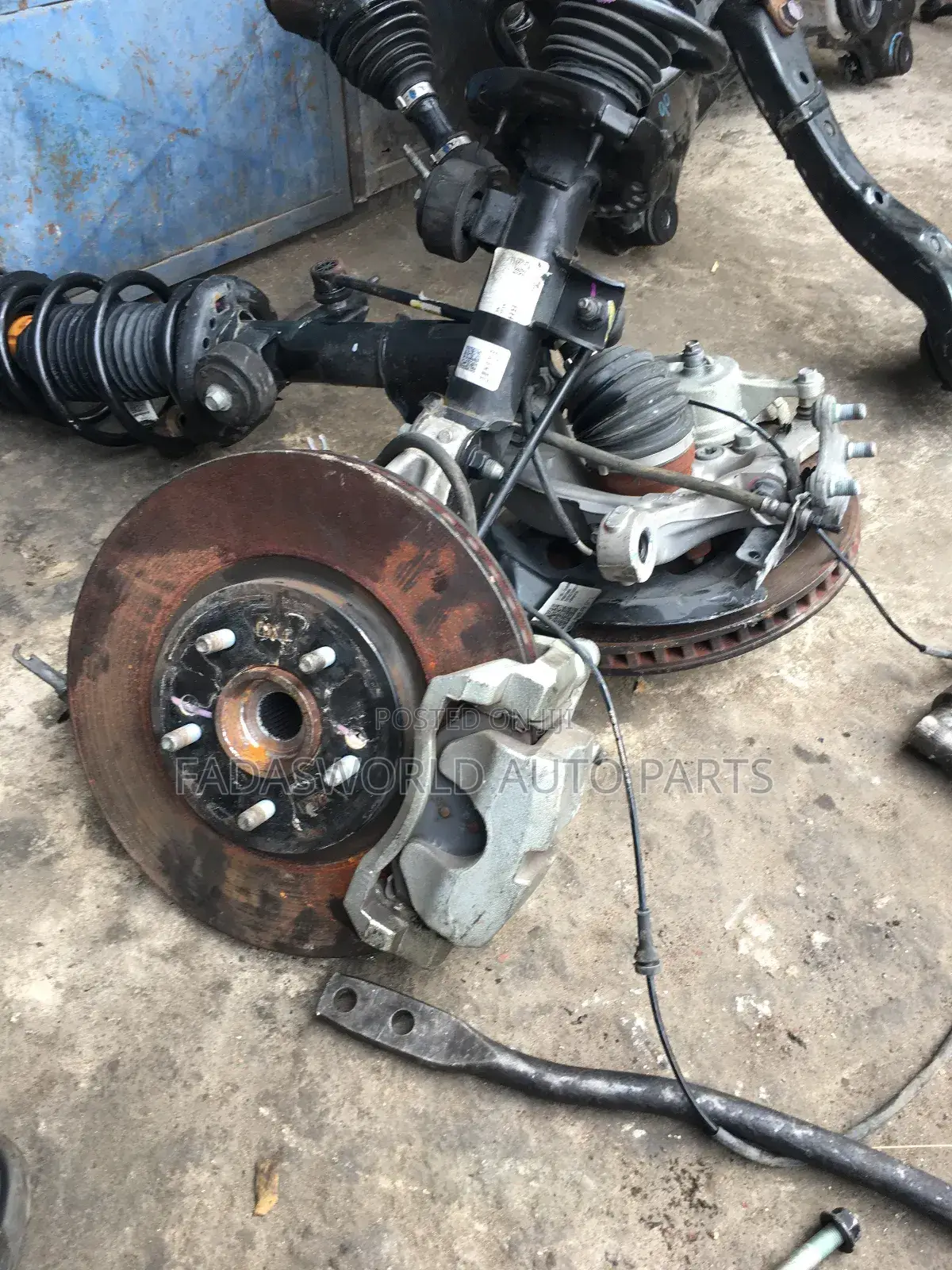 2018/2023 Kia Sorento Front Shock Complete