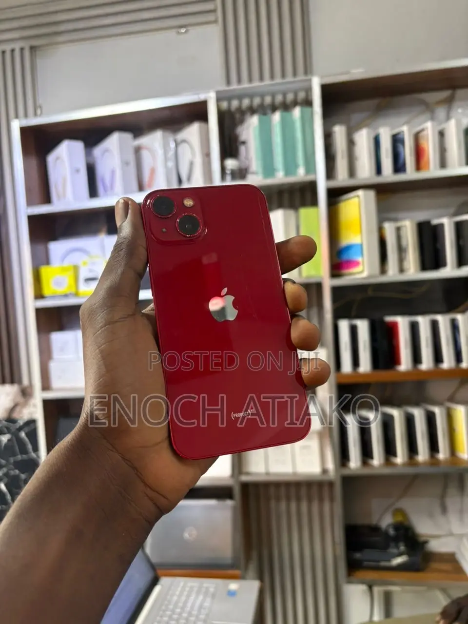 Apple iPhone 13 128 GB Red