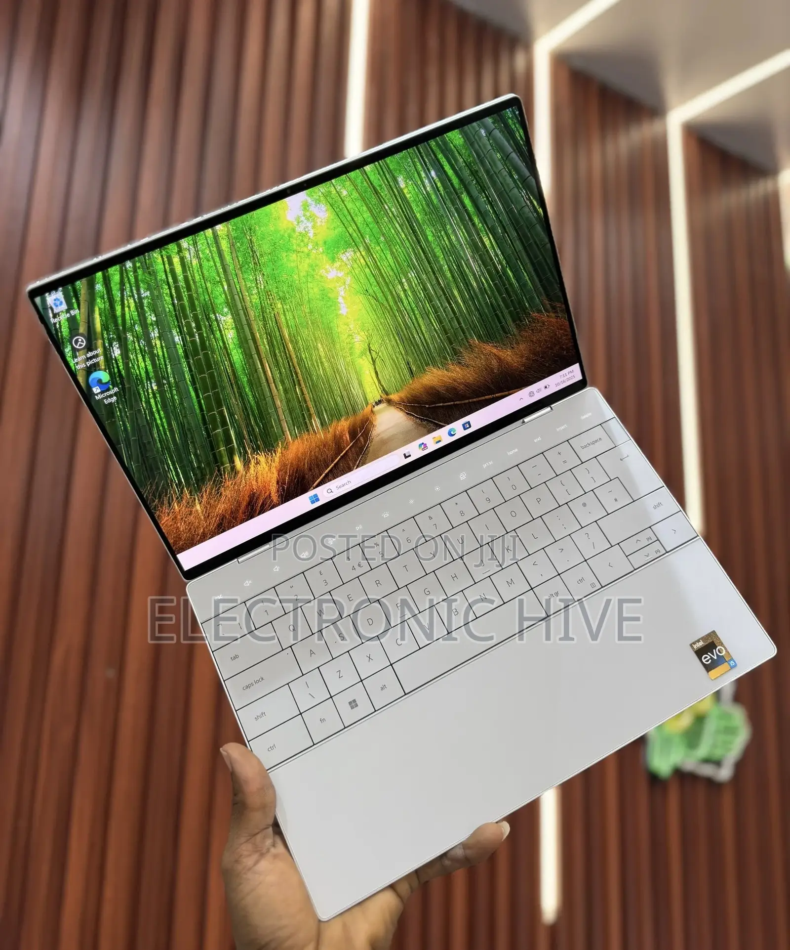 Laptop Dell XPS 13 9320 16GB Intel Core i5 SSD 512GB