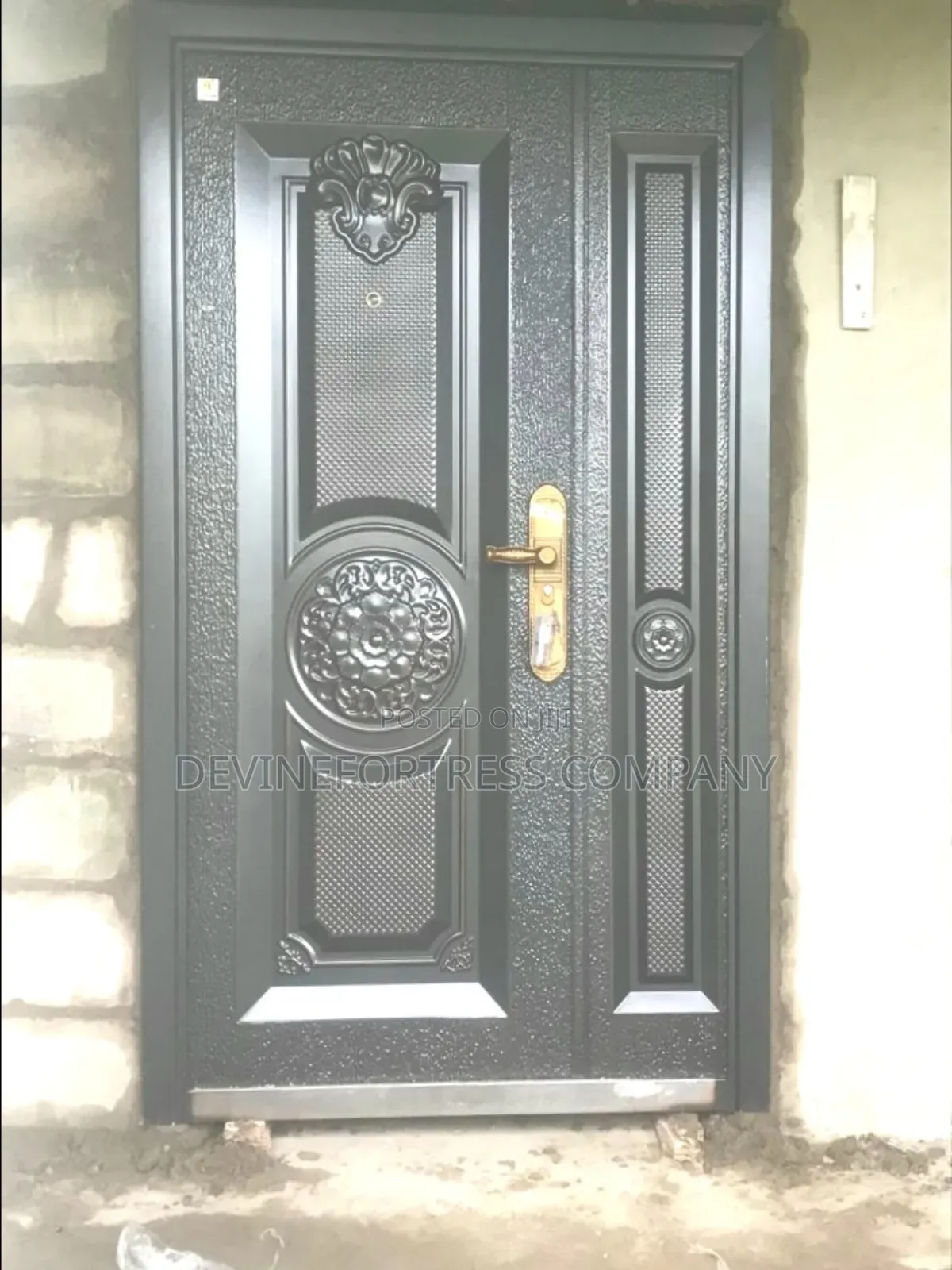 Strong Paladin Anti Rust Security Door One N Half << All Weather >>