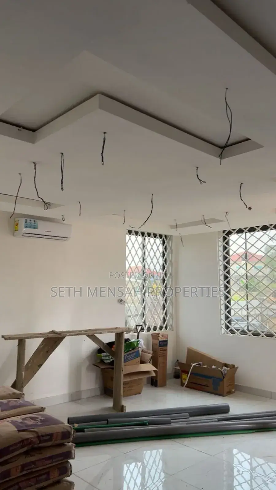 5bdrm House in Manhean for sale