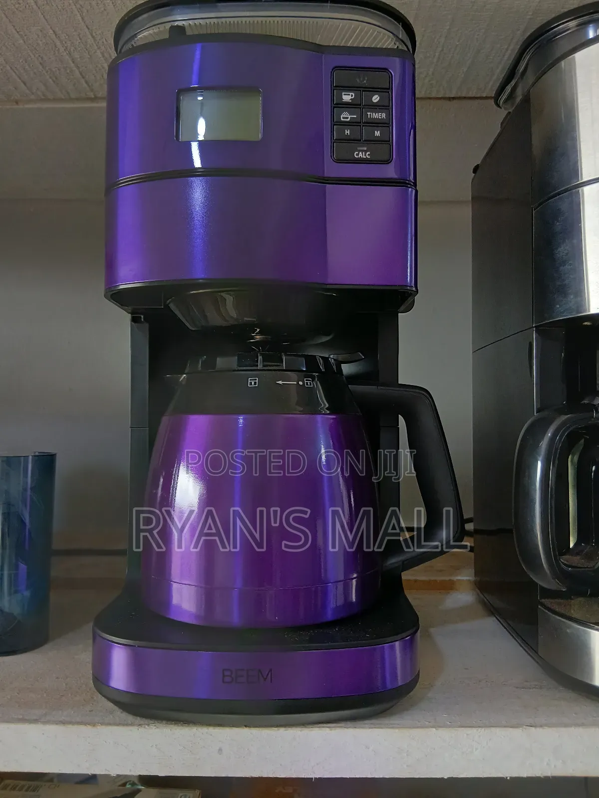 Coffee Maker With Grinder