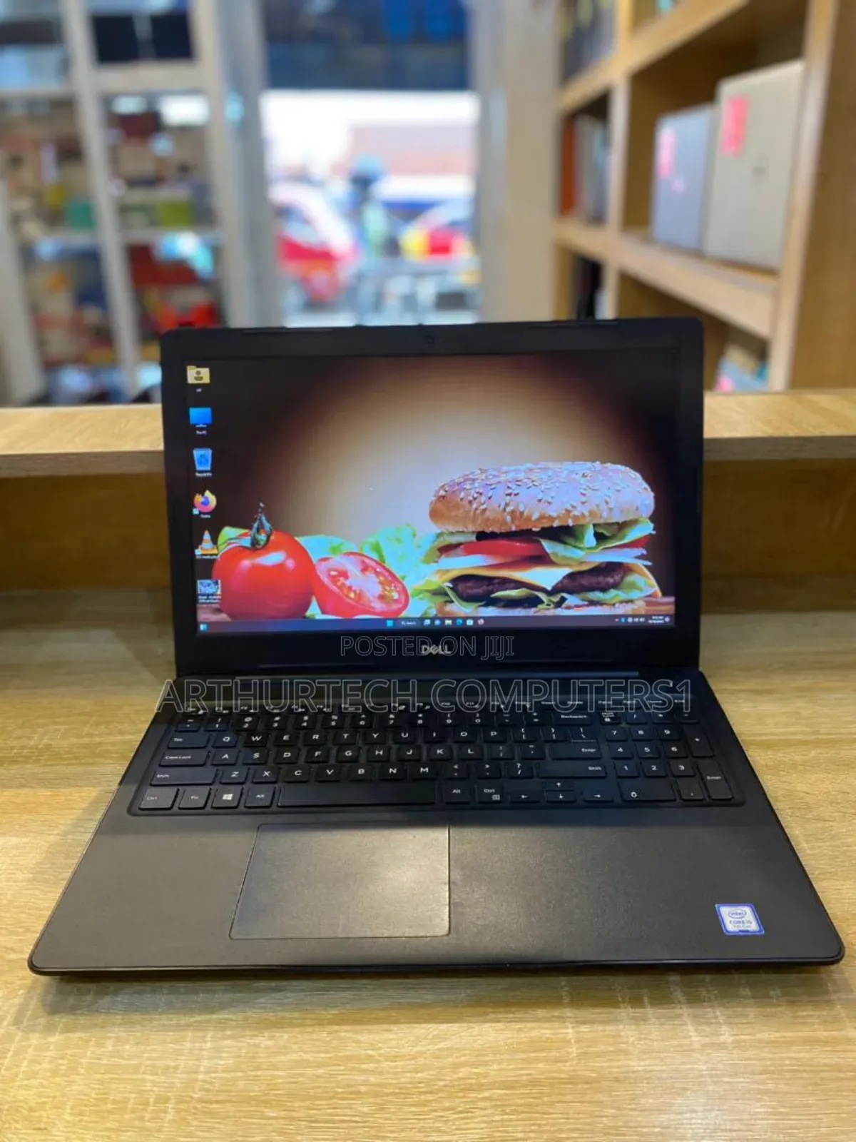 Laptop Dell Latitude 3590 4GB Intel Core I5 SSD 256GB
