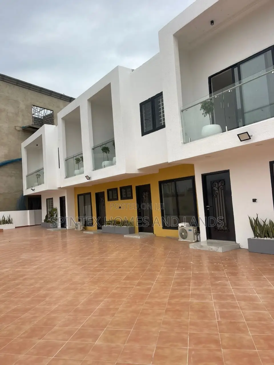 2bdrm Apartment in Lashibi, Spintex for rent