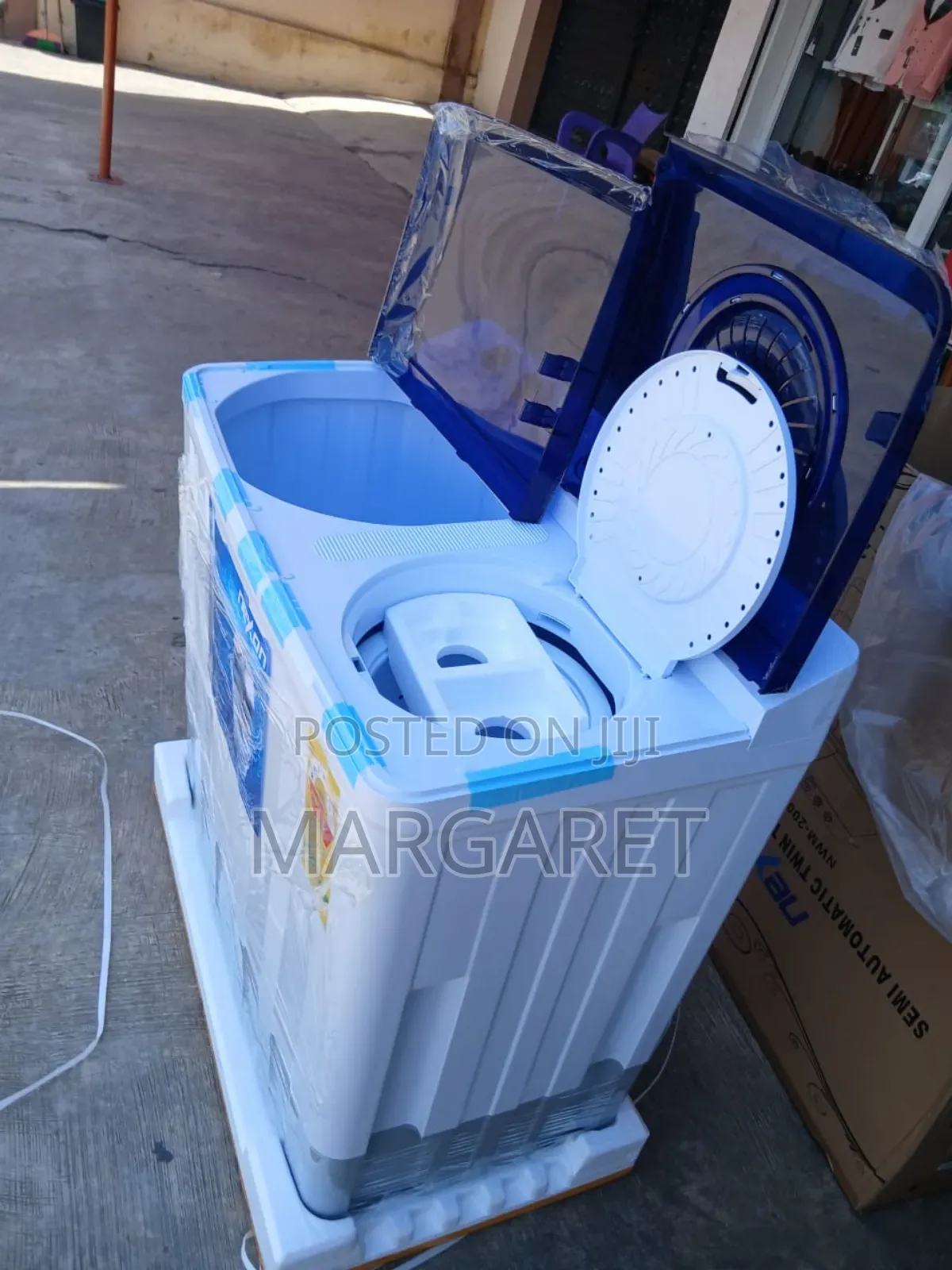Pretty Nexon 15 Kg Semi Automatic Washing Machine