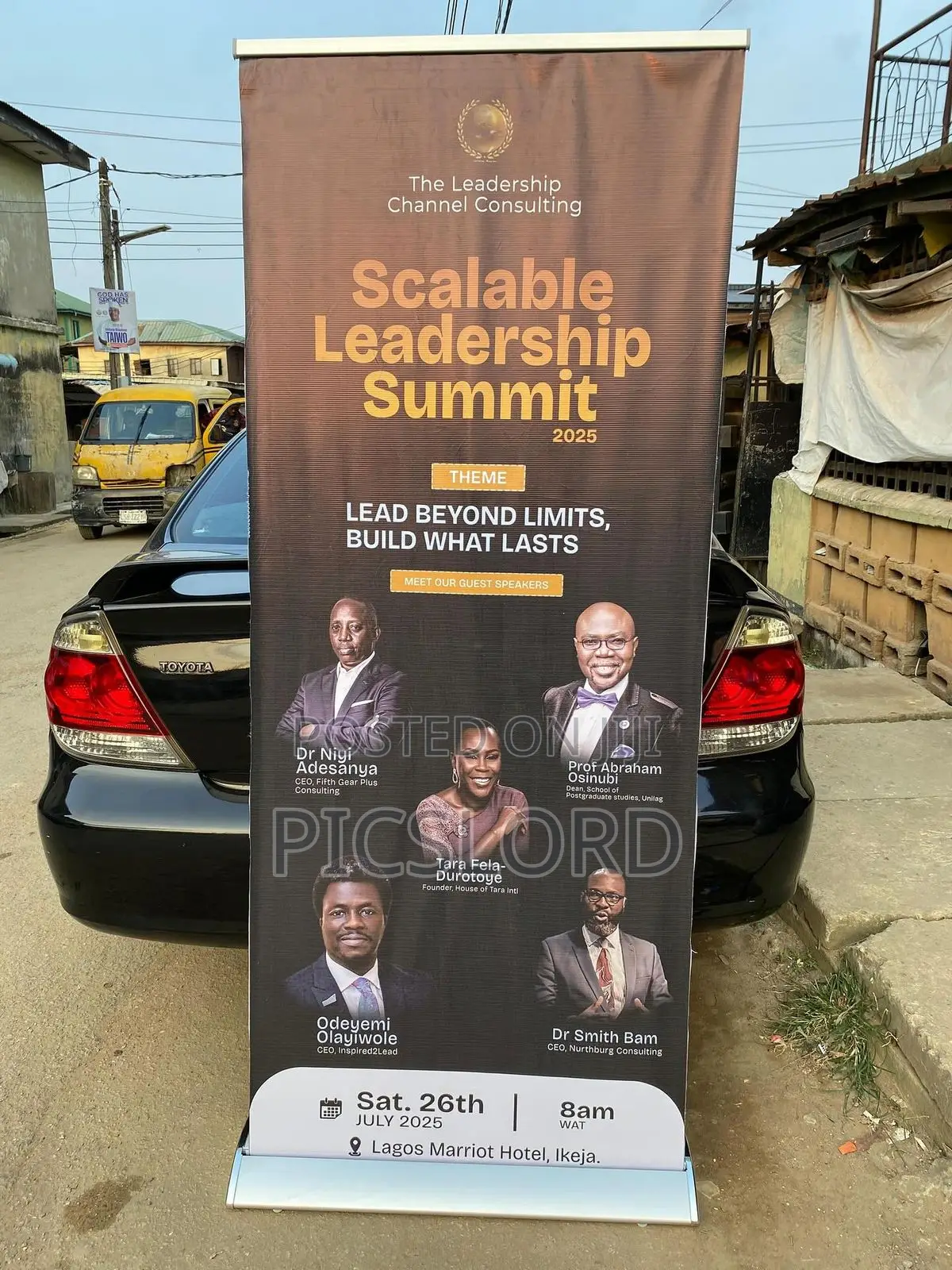 Pull Up Banner