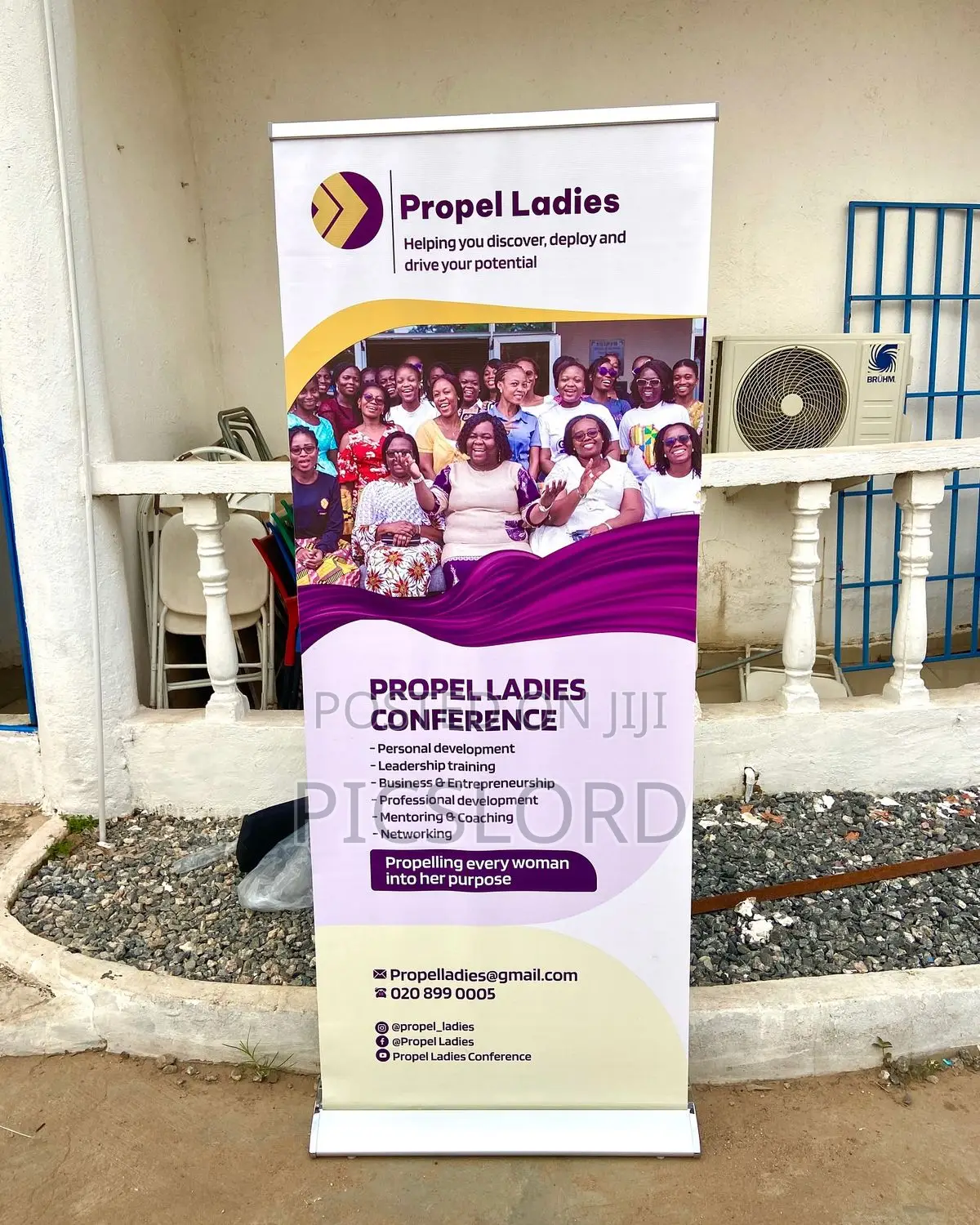 Pull Up Banner