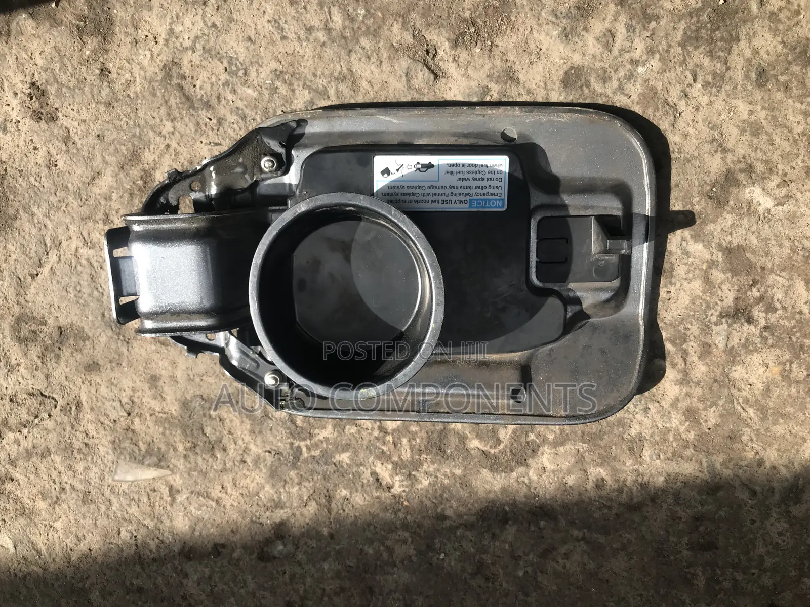 Honda Civic 2016 Body | Hood Tank Cover / Flap
