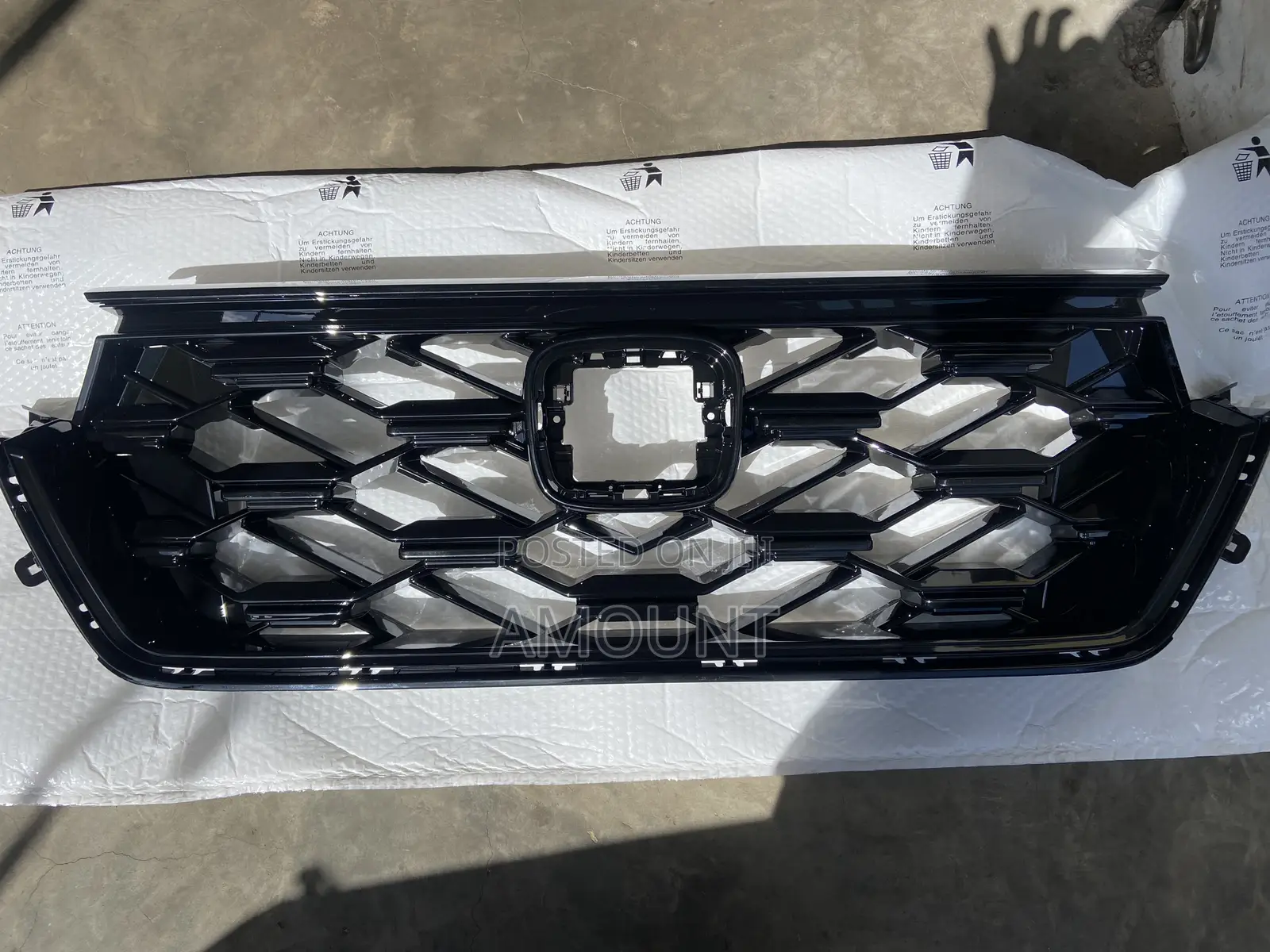 Honda CRV 2024 Front Grille