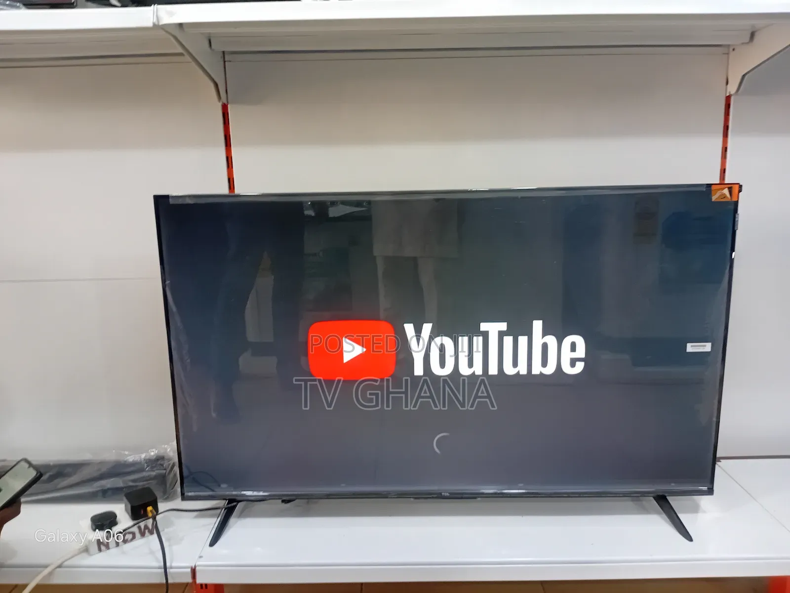 TCL 50 Inches Smart Tv – Sleek Design, Brilliant Colors!