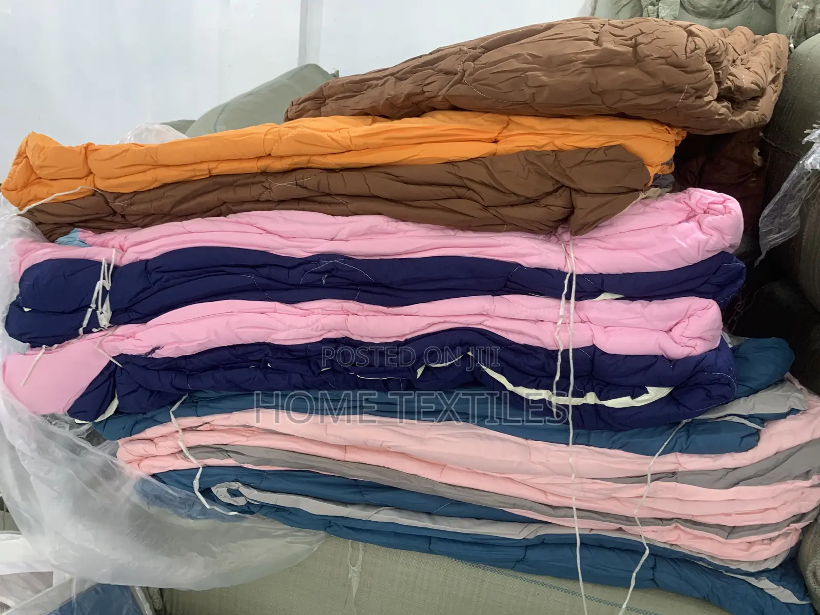 7 Pieces Duvet Sets, All Your Favorite Colors Are Available