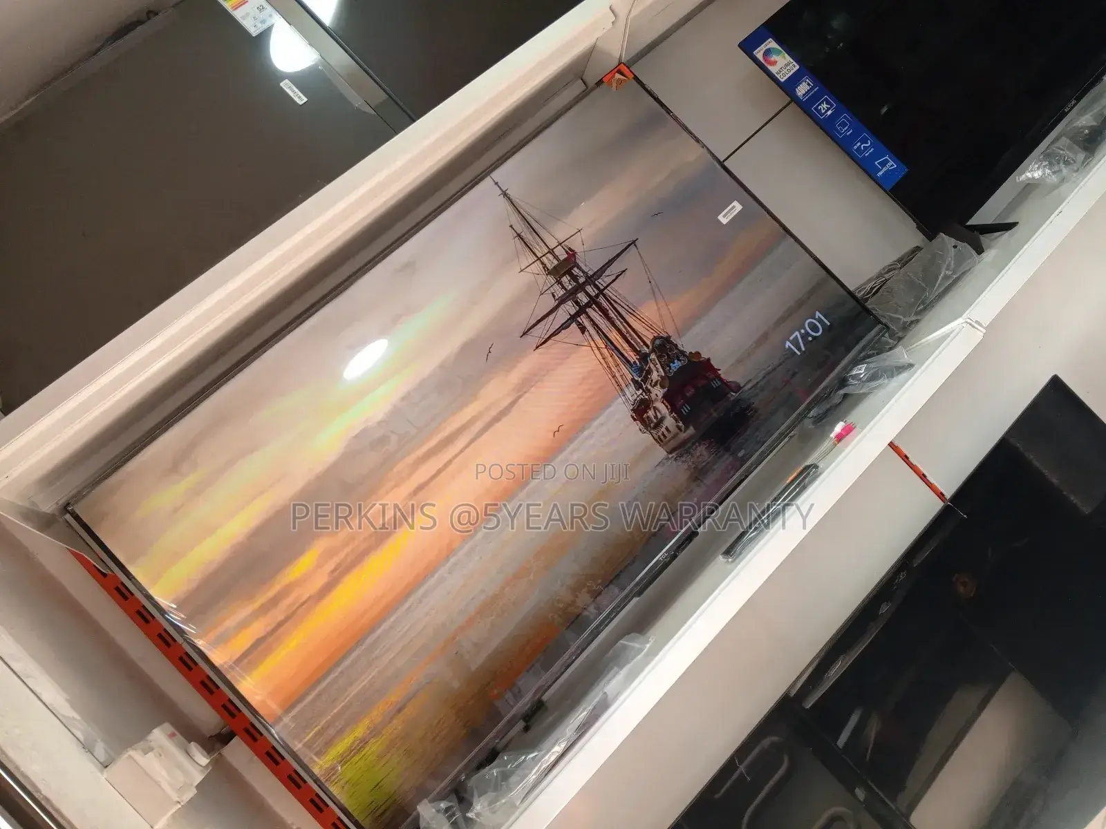 TCL 43 Qled Smart Television With Smart Hub