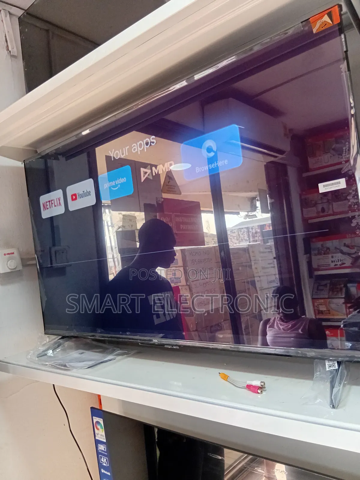 A Reality Show TCL Smart 50 Inches