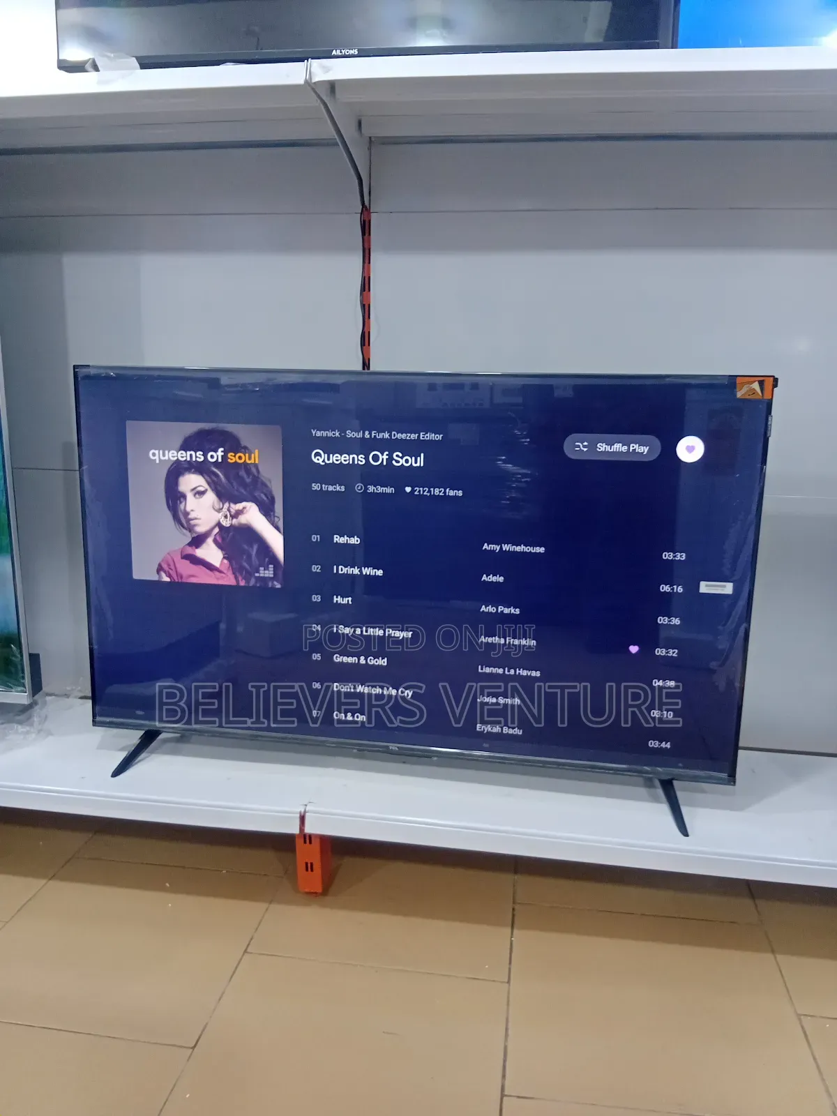 43inches Smart Tv TCL/Google Collaboration Qled Display
