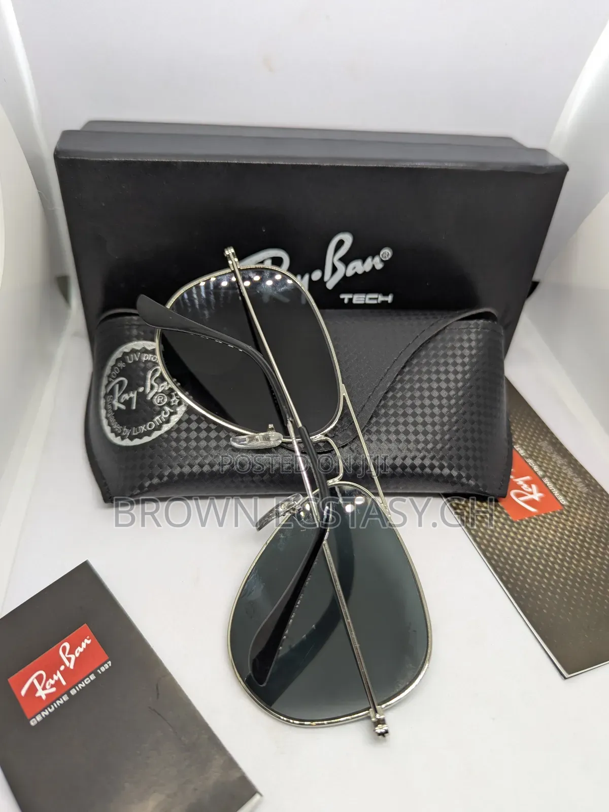 Ray-Ban Aviator Sunglasses