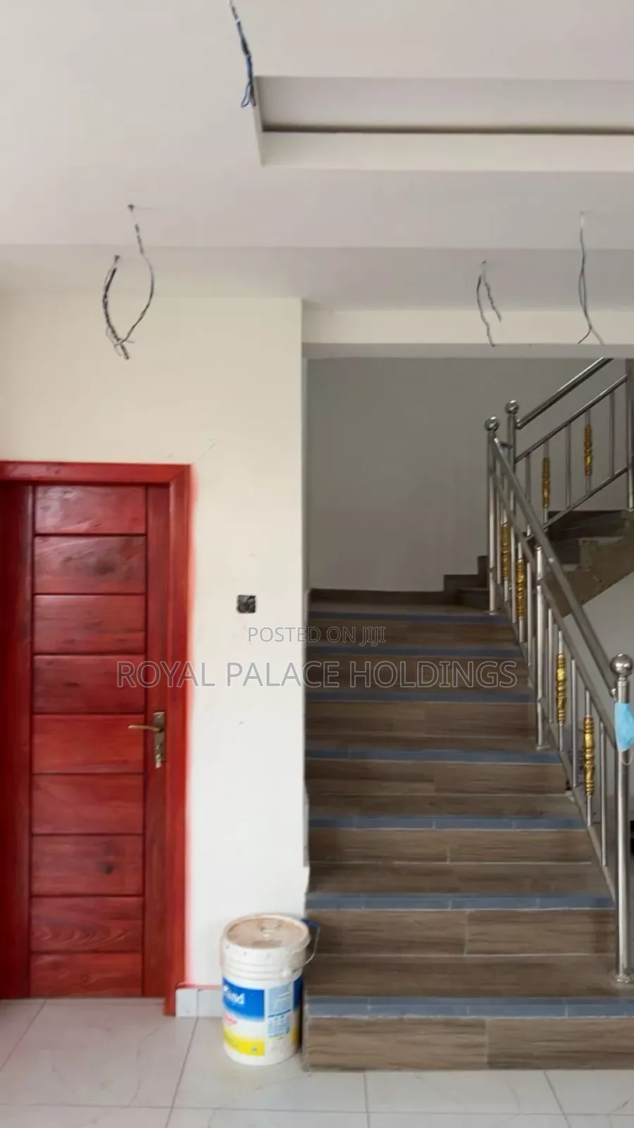 5bdrm Duplex in Obeyeyie, Amasaman for sale