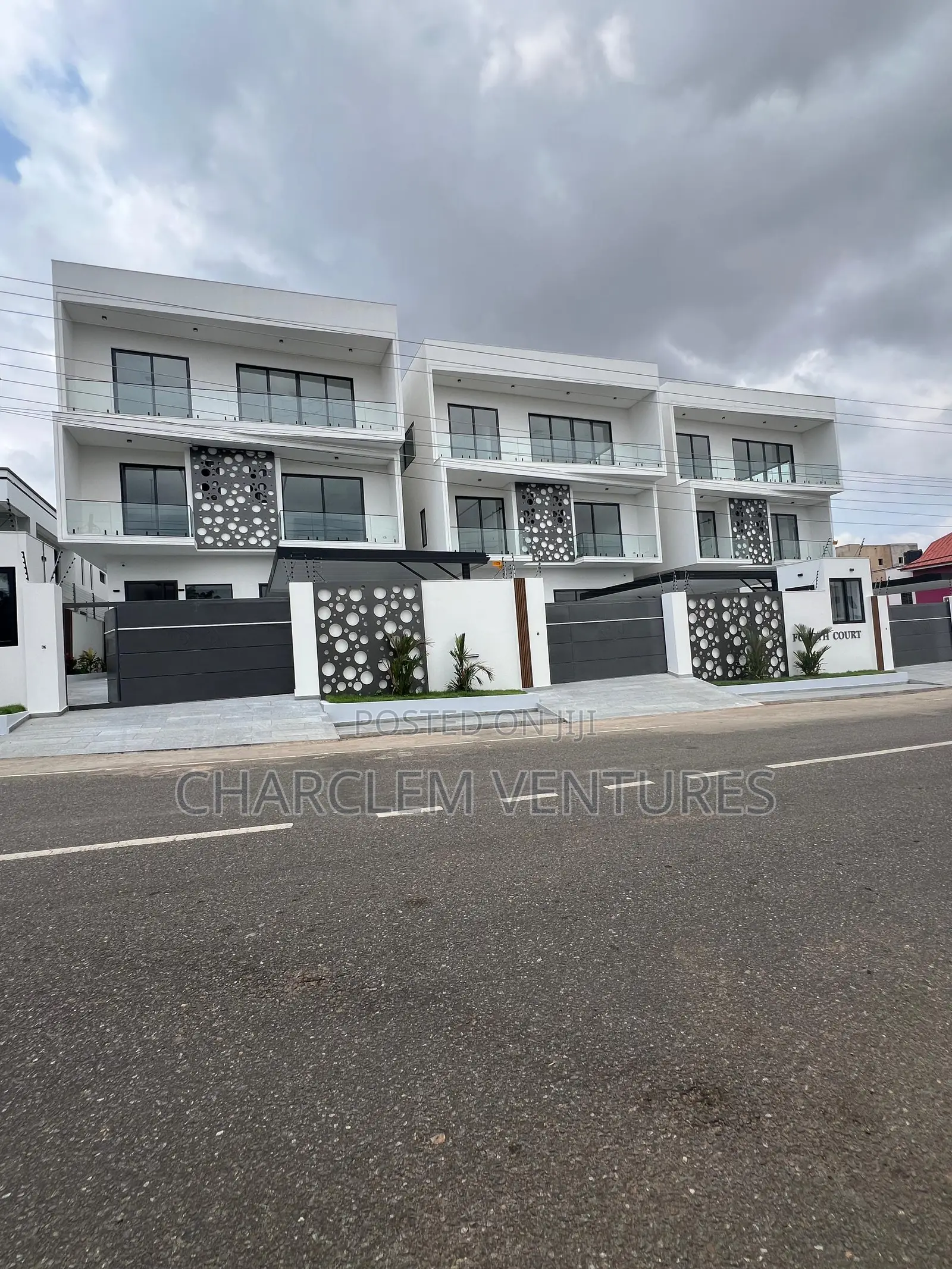 5bdrm House in Charclem Ventures, East Legon for sale