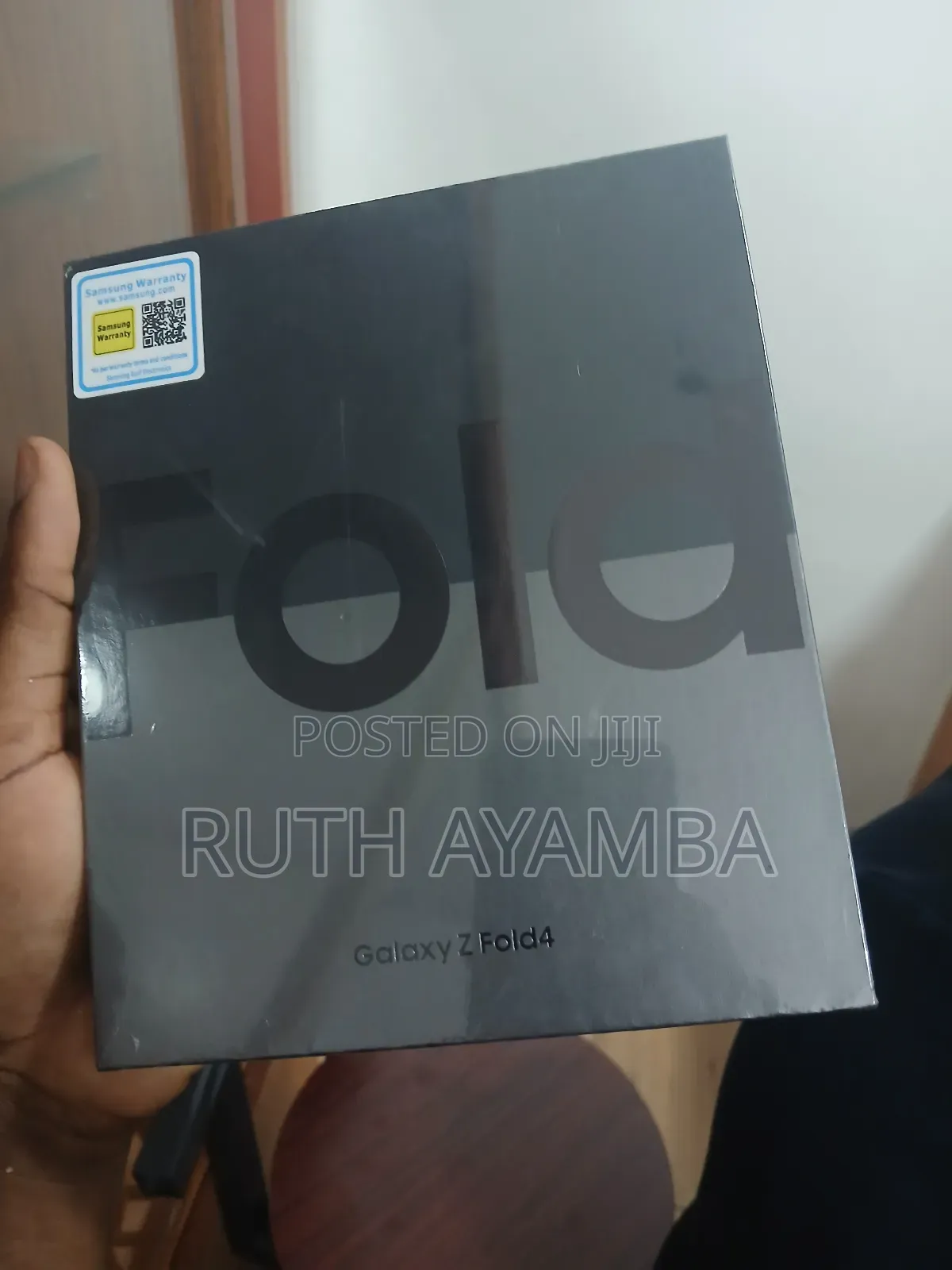 New Samsung Galaxy Z Fold4 256 GB Black