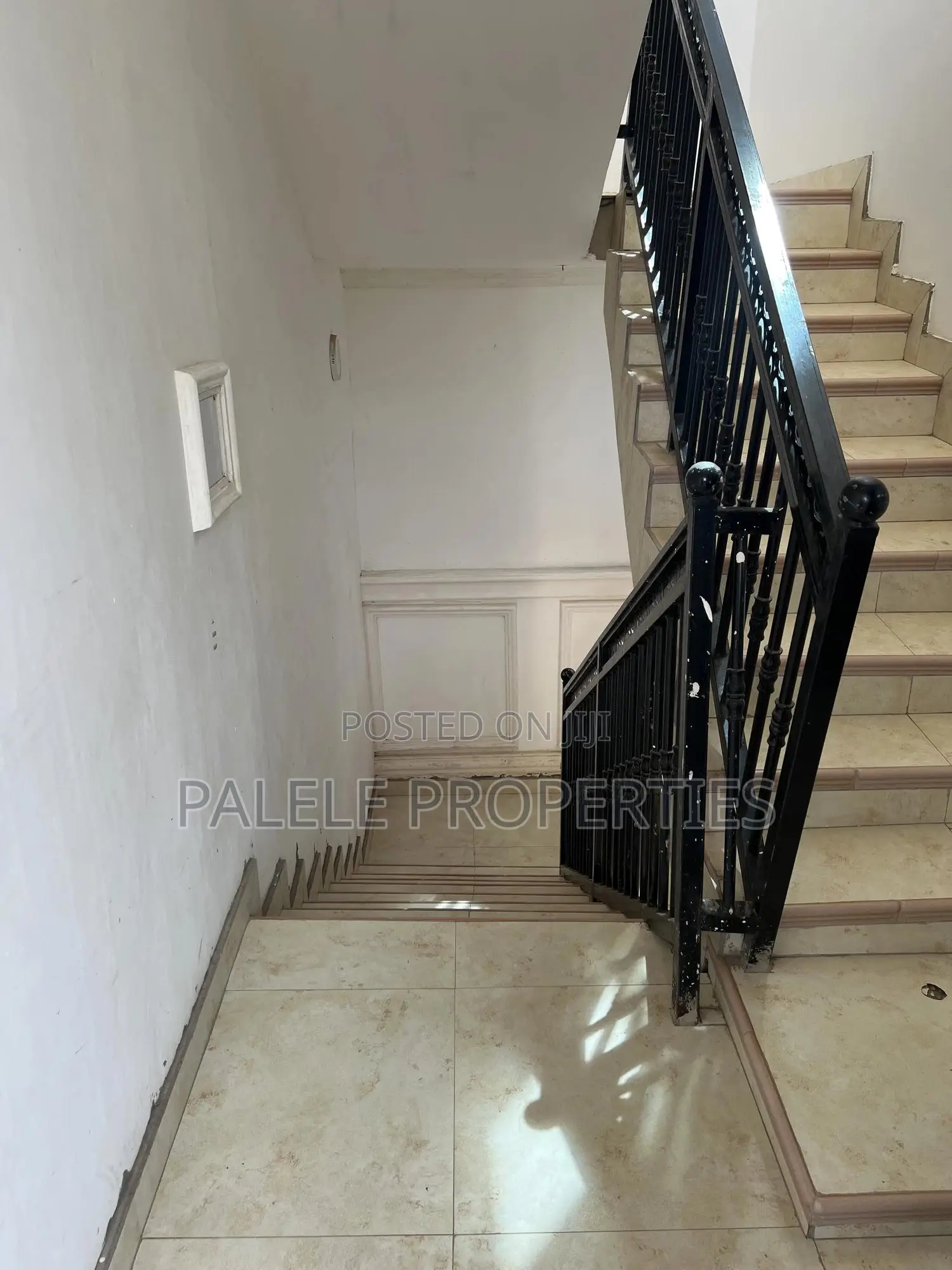 2bdrm Apartment in Dansoman Leven Stone, Exhibition for rent