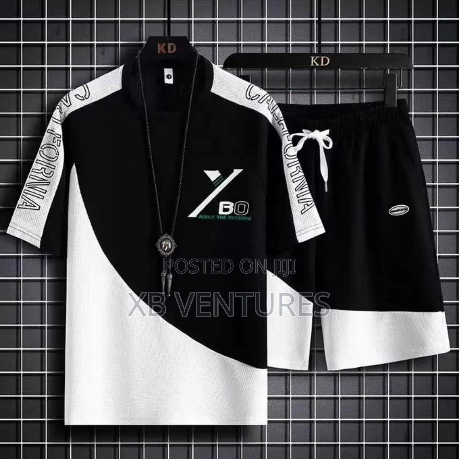 Dou-Color Men's 2-in-1 Waffle Style T-Shirt and Shorts Set