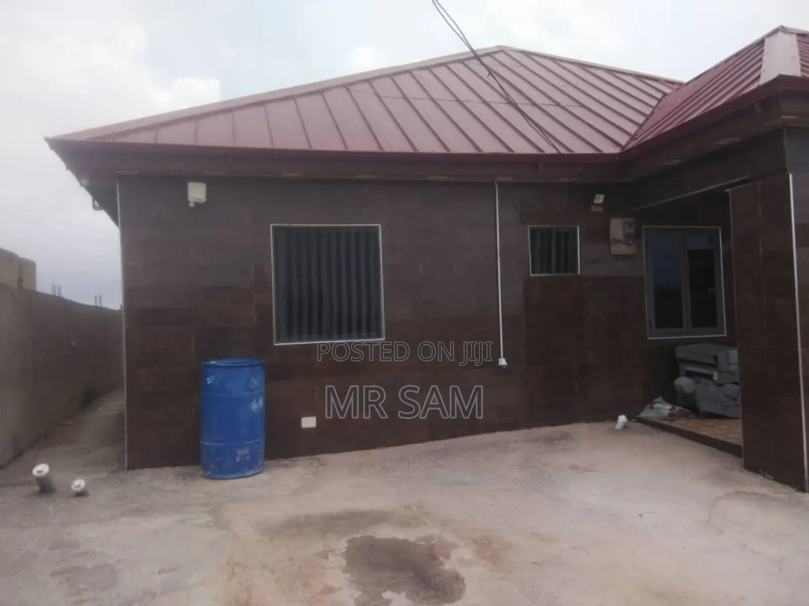 3bdrm House in Tetegu, Weija for sale