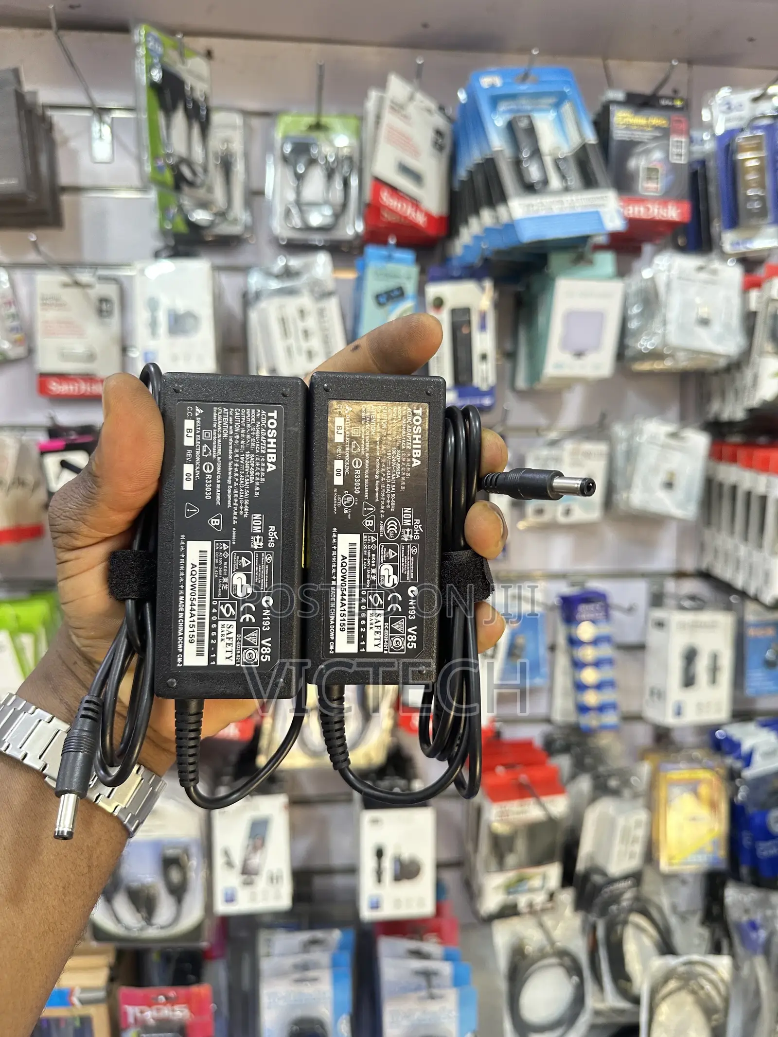 Toshiba Adapter