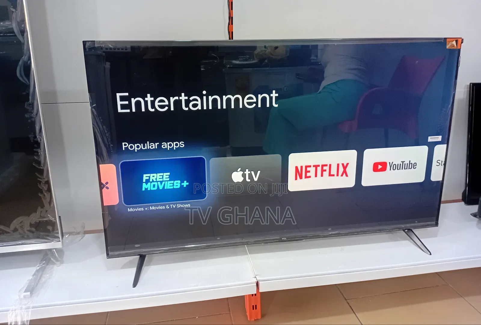 TCL 50” Smart Tv – Elegant Design, Excellent Sound