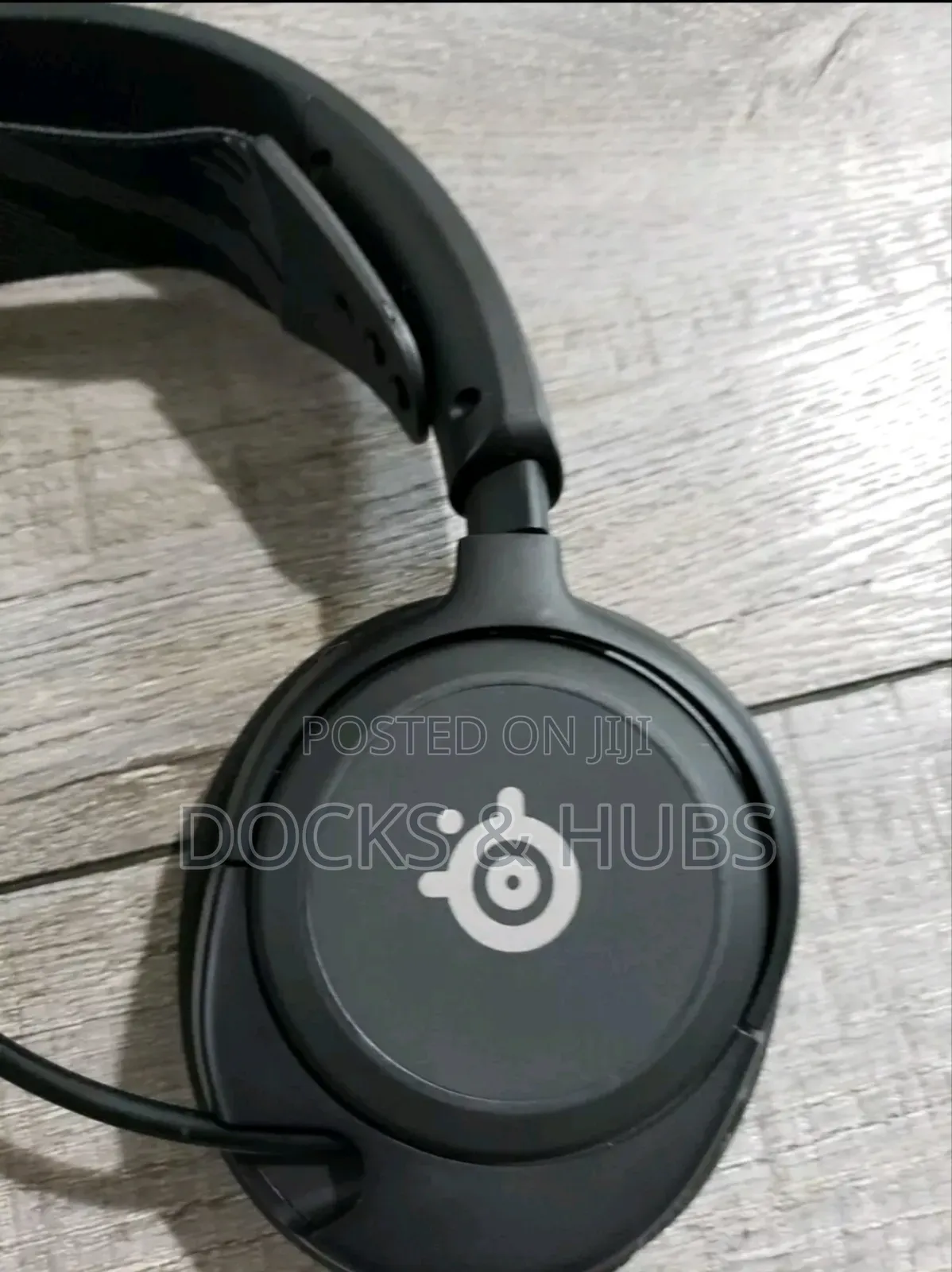 Steelseries Arctis Nova 3 - Wired Multi Platform Gaming Headset