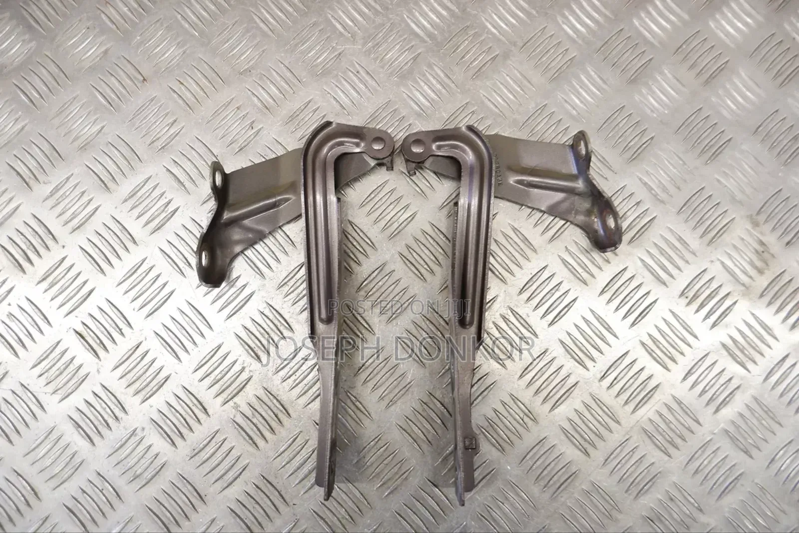 CRV Bonnet Hinges Pair 2013,2014,2015,2016