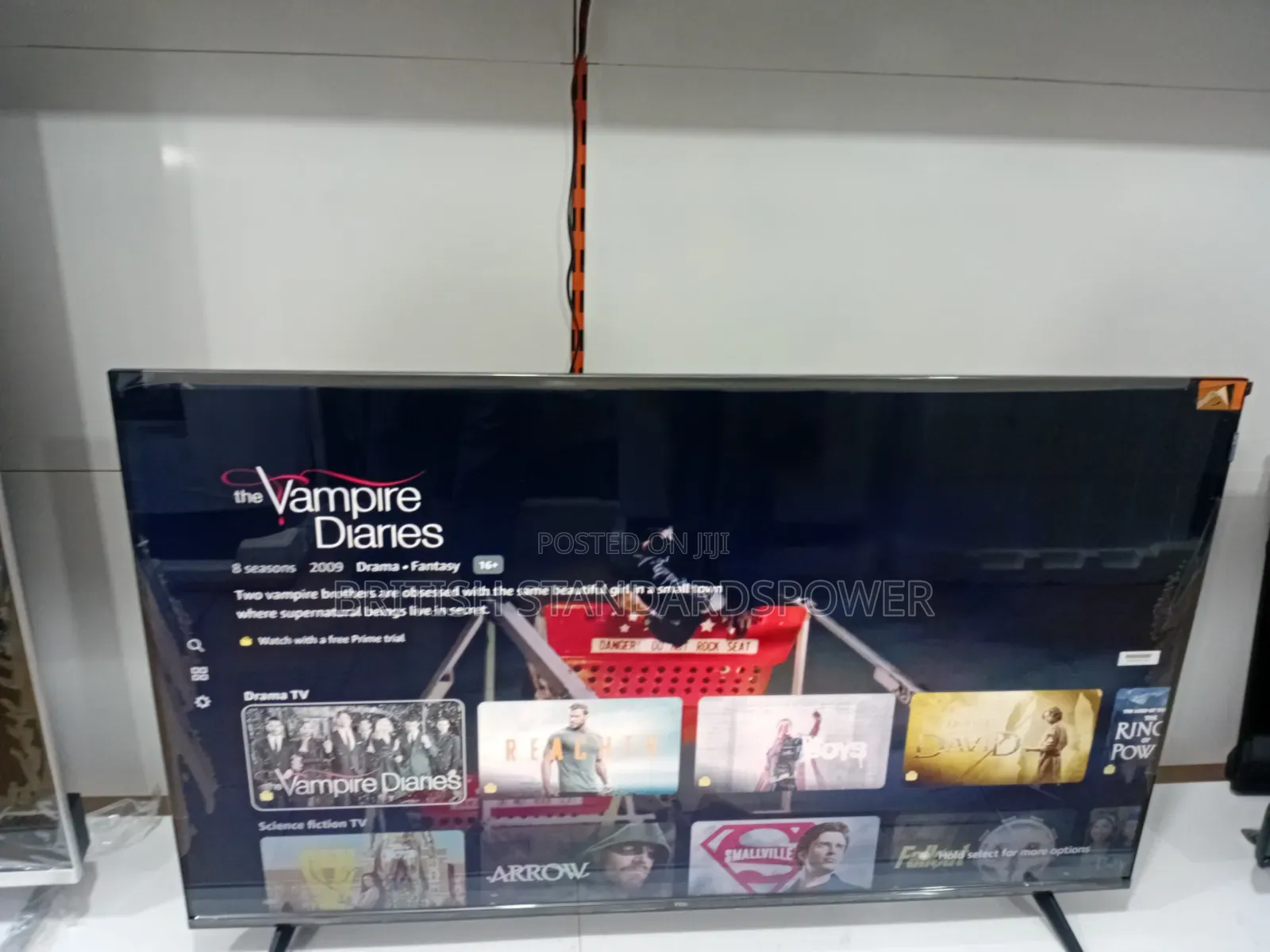 Outstanding Selection 43" Smart TCL Tv