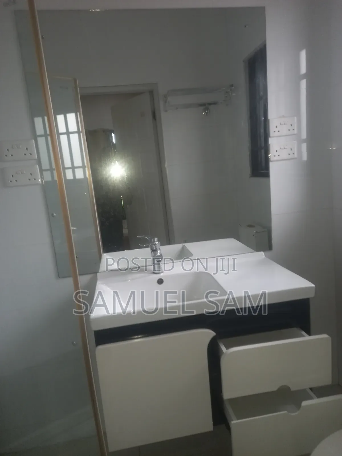 Furnished 3bdrm Apartment in Tema Community 12 for rent