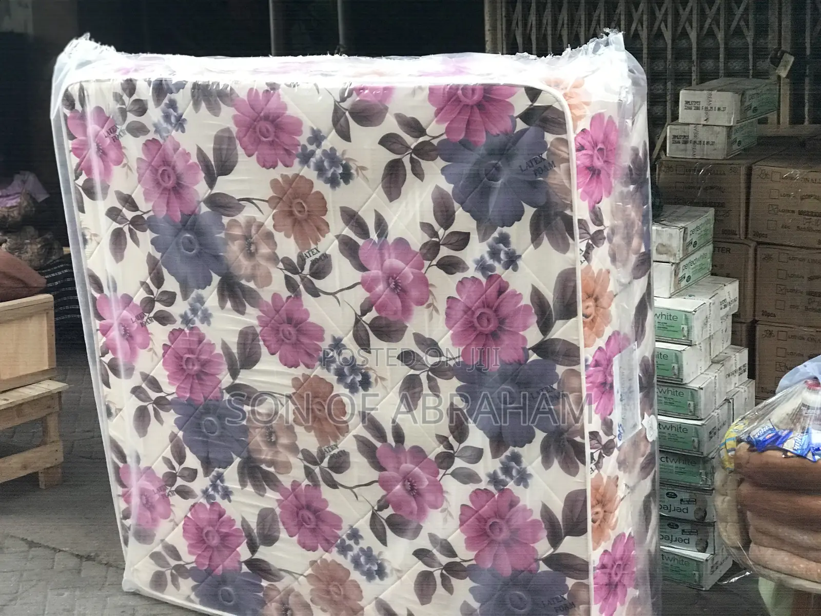 16inches Queen Size Latex Foam Mattress