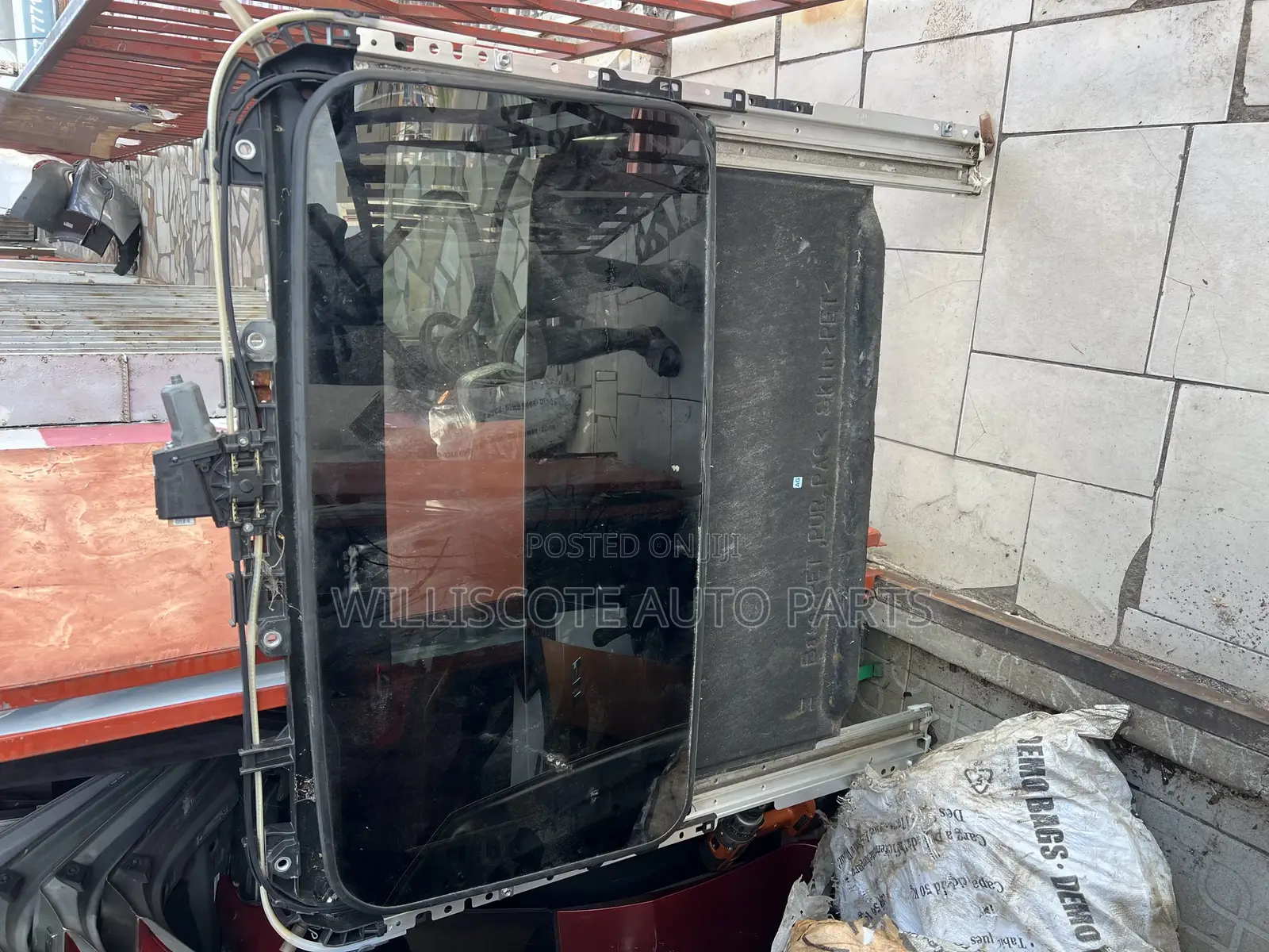 Camry 12-14 Sunroof