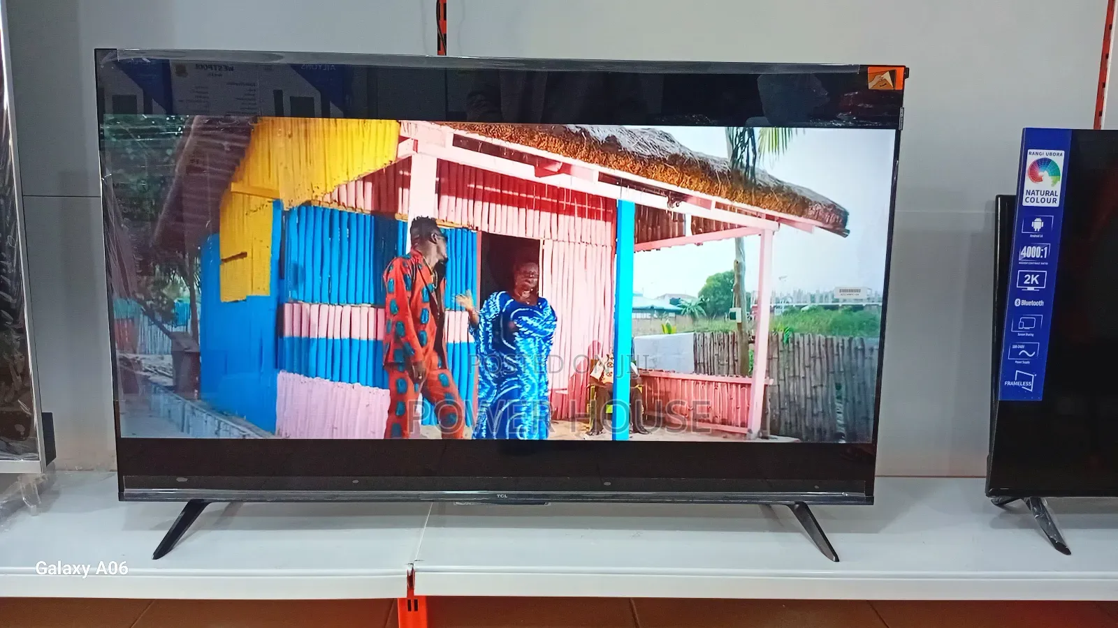 Light Up TCL 50inches Qled Smart Tv Cool TCL 50inches Qled Smart Tv