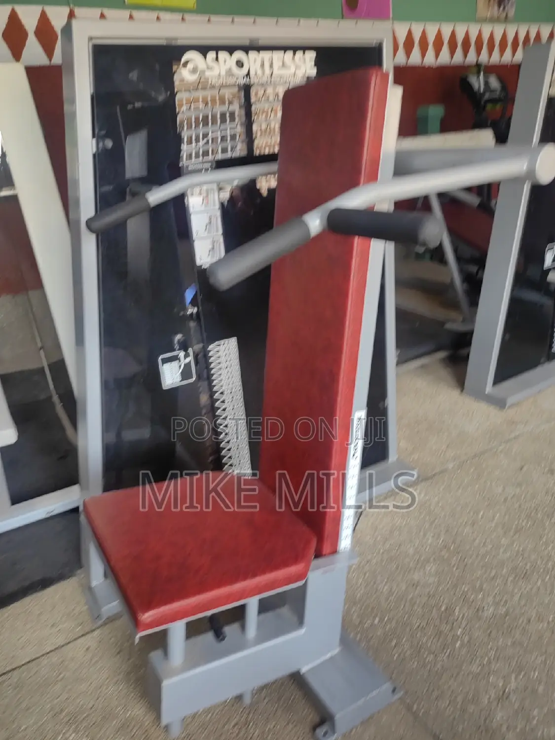 Commercial Shoulder Maschine for Sale