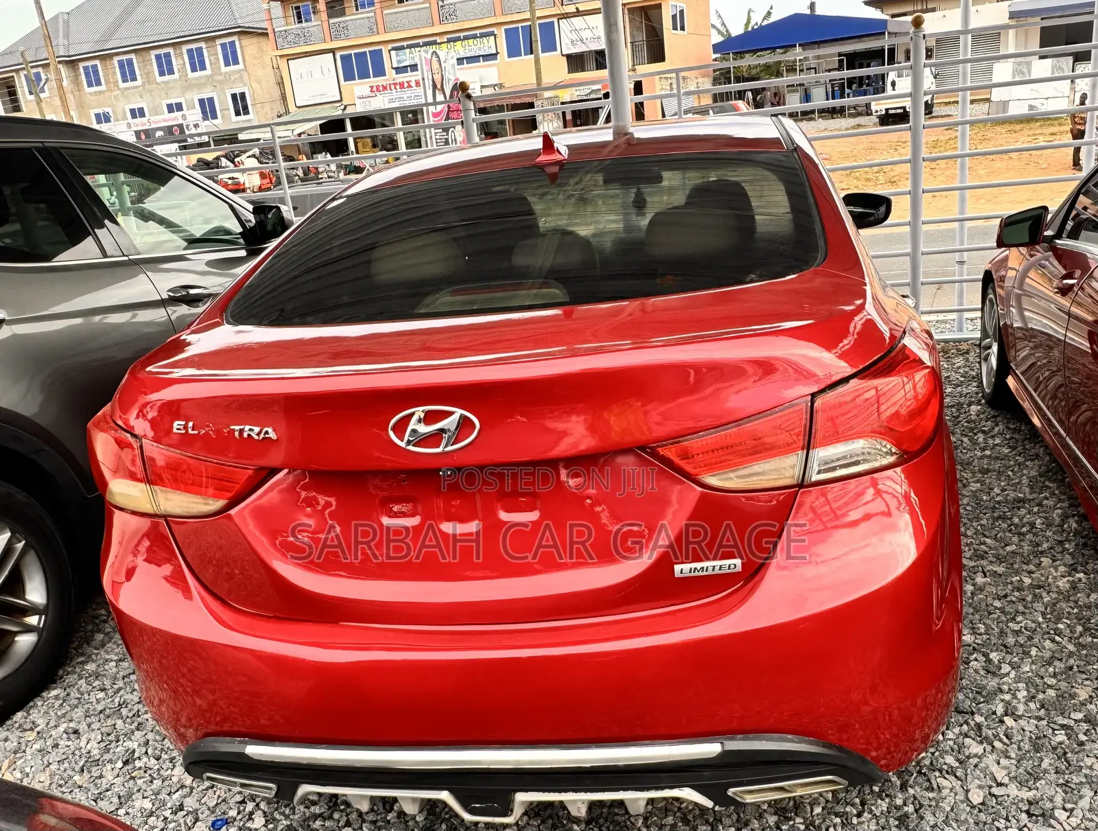Hyundai Elantra 2014 Red