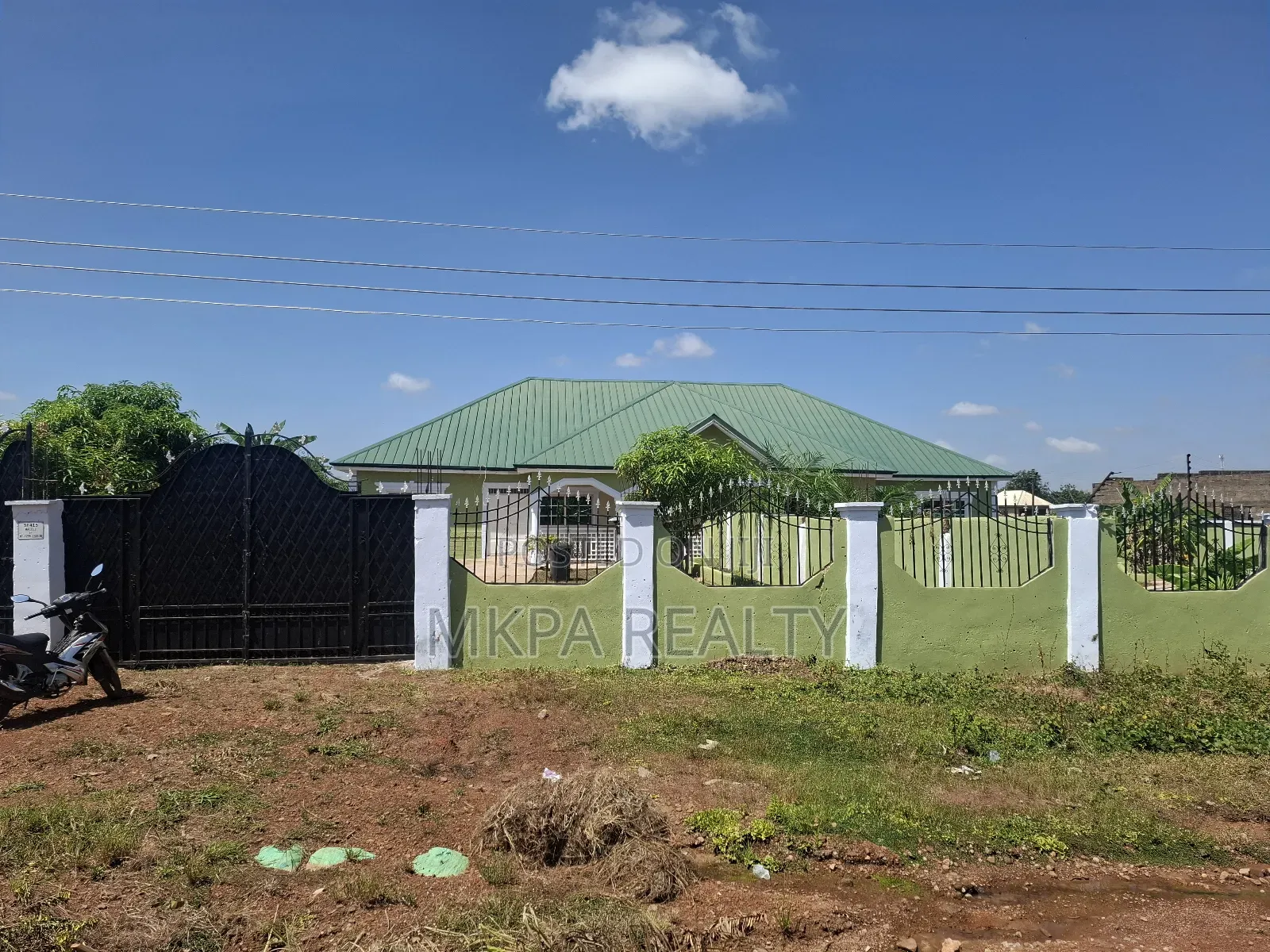 4bdrm House in Mkpa Realty, Tamale Municipal for sale
