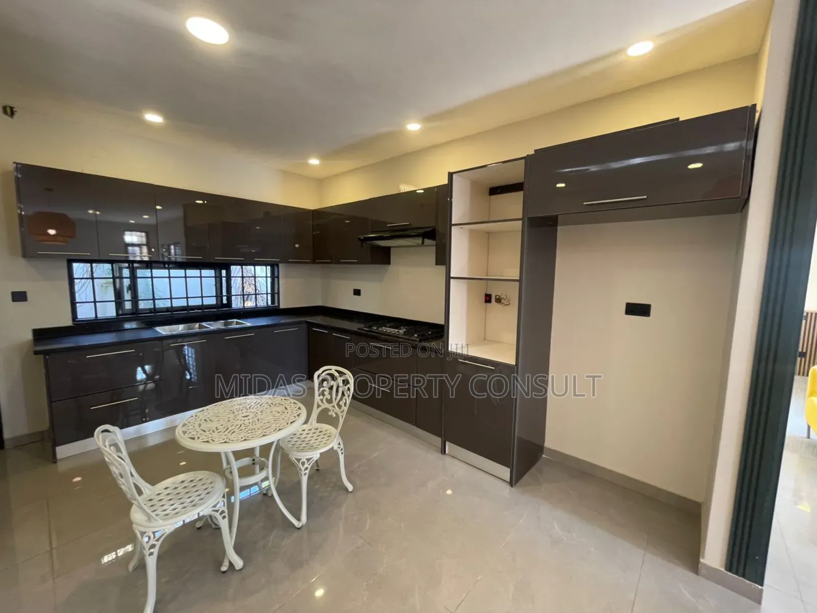 3bdrm House in Sapeiman, Amasaman for sale