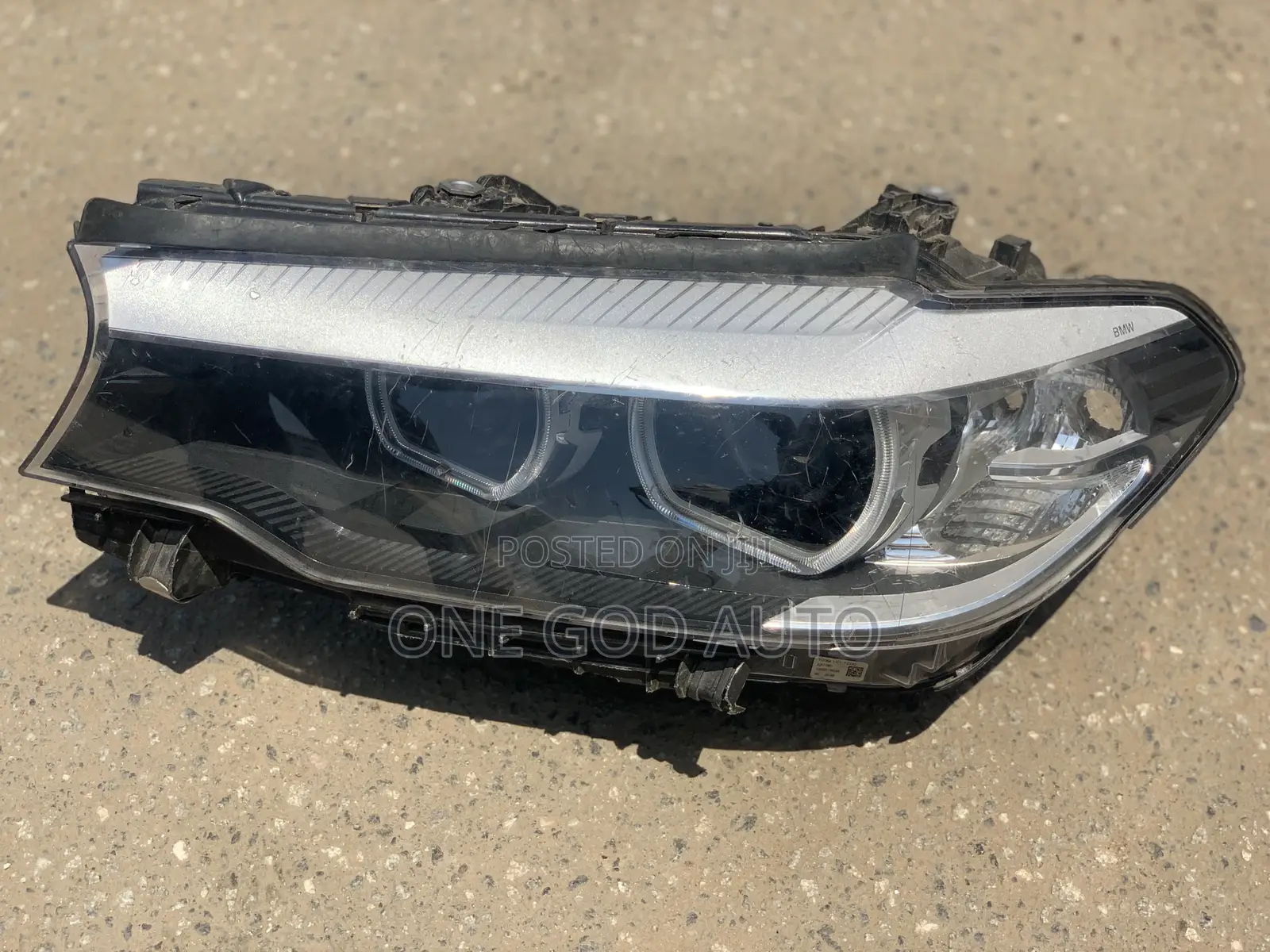 BMW G30 Headlights Pair 2018,2019,2020,2021,2022