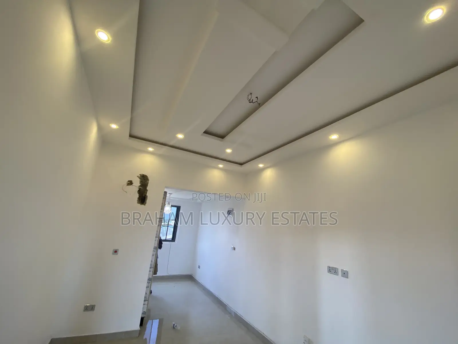 1bdrm Apartment in Braham Luxury, Spintex for rent