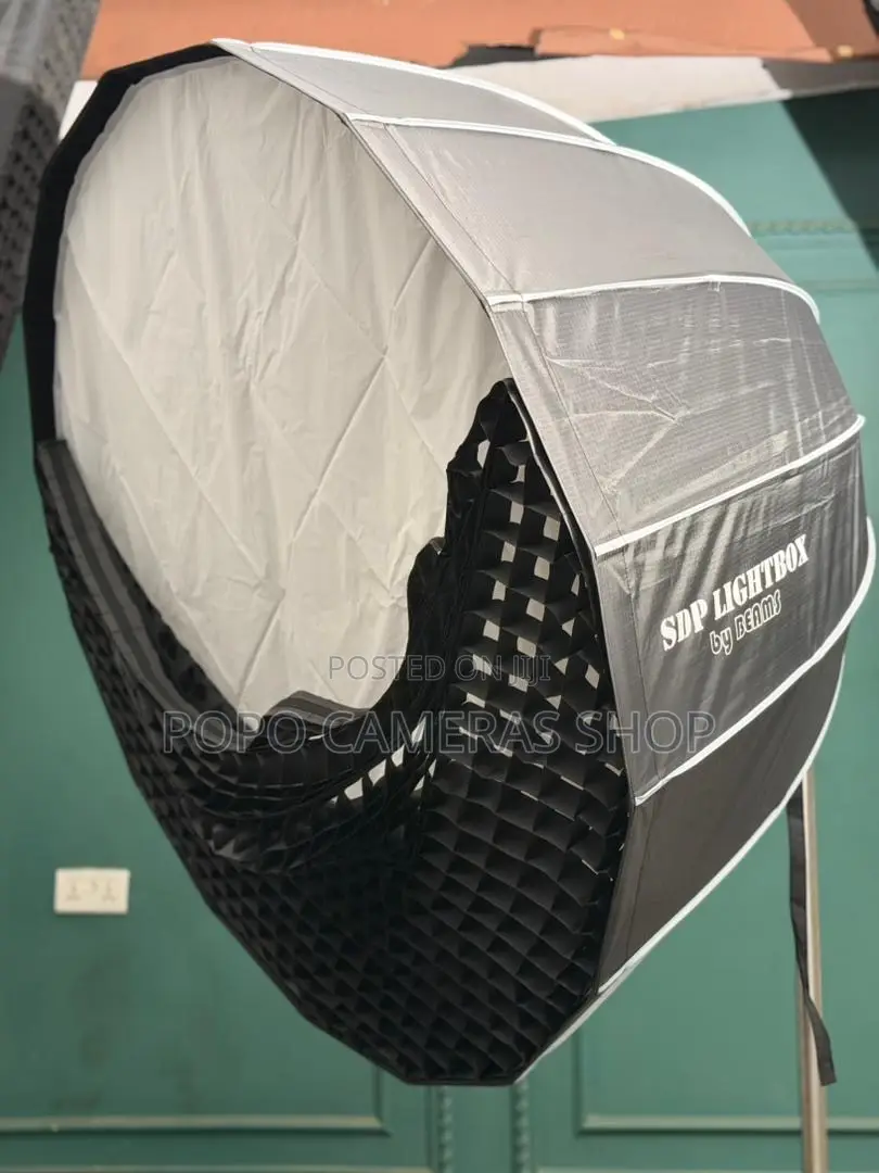 Beams Deep Parabolic Softbox +Diffusers + Beauty Dish Plate + Grid