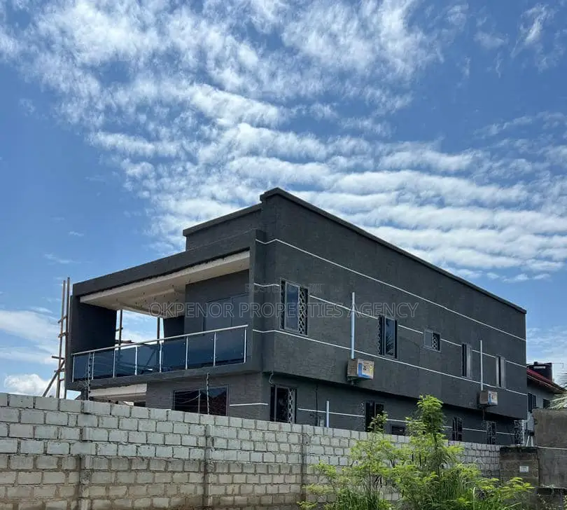5bdrm House in Ablekuma, Accra Metropolitan for sale
