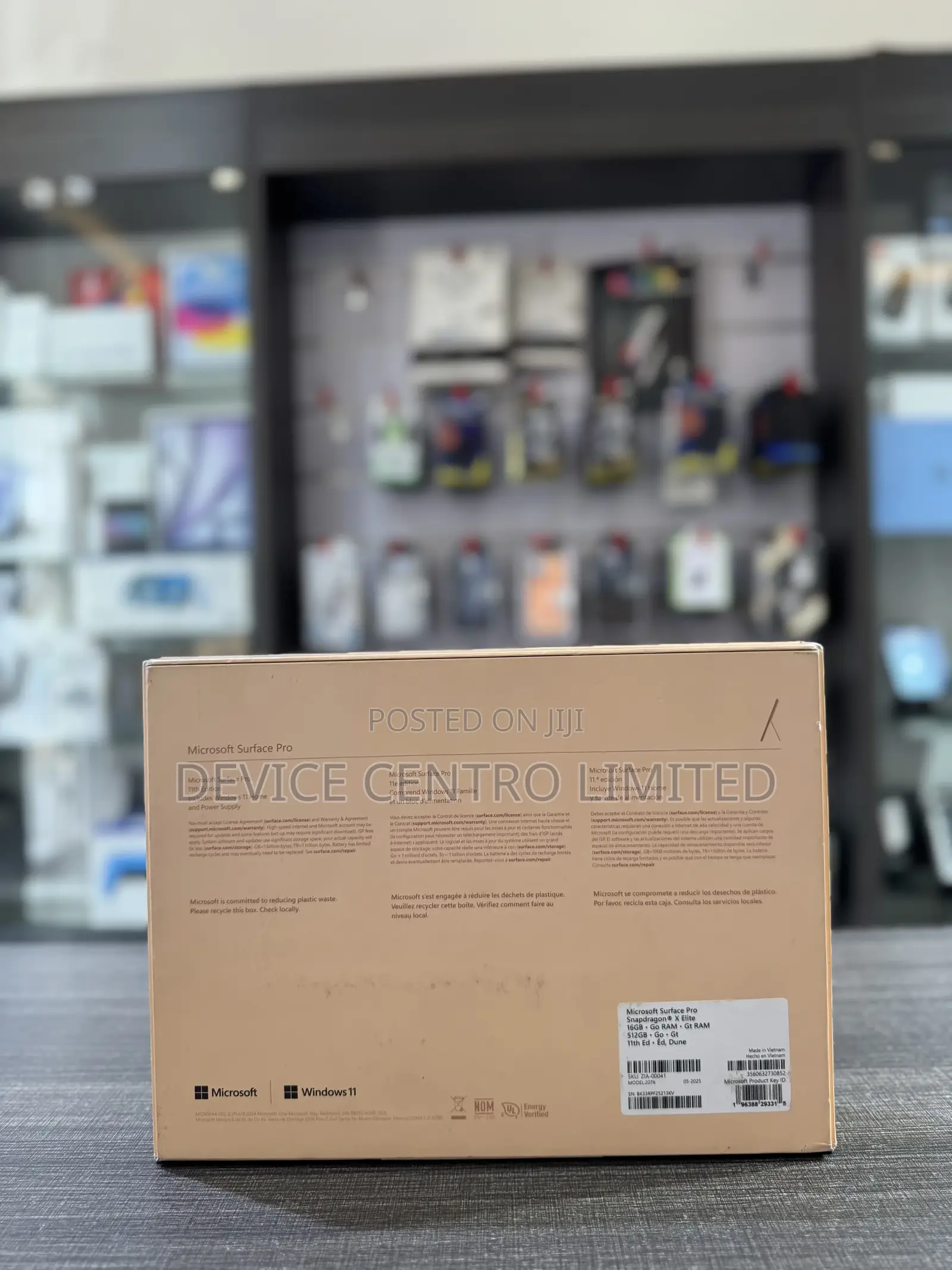 New Microsoft Surface Pro 11th Edition, a Copilot+ PC 16GB SSD 512GB