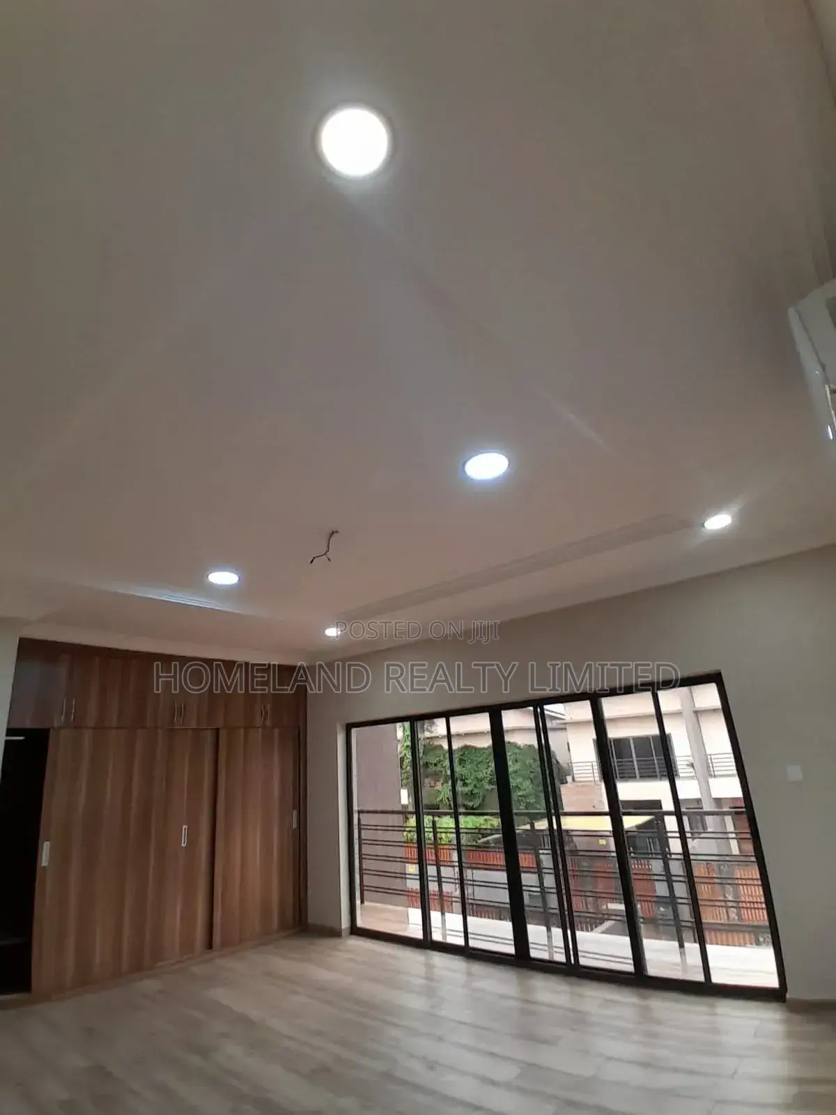 3bdrm Townhouse / Terrace in Adjiganor, Adjiriganor for rent